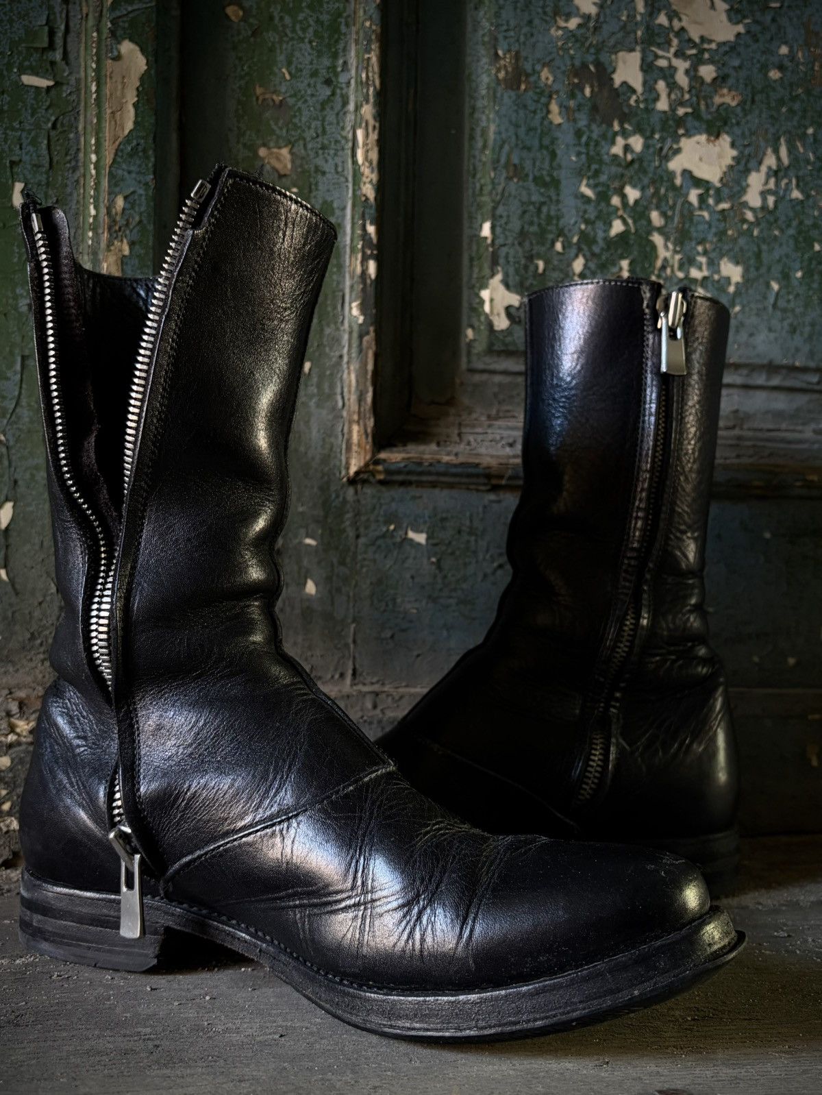 Evarist Bertran x Atelier Aura AAEB03 boots