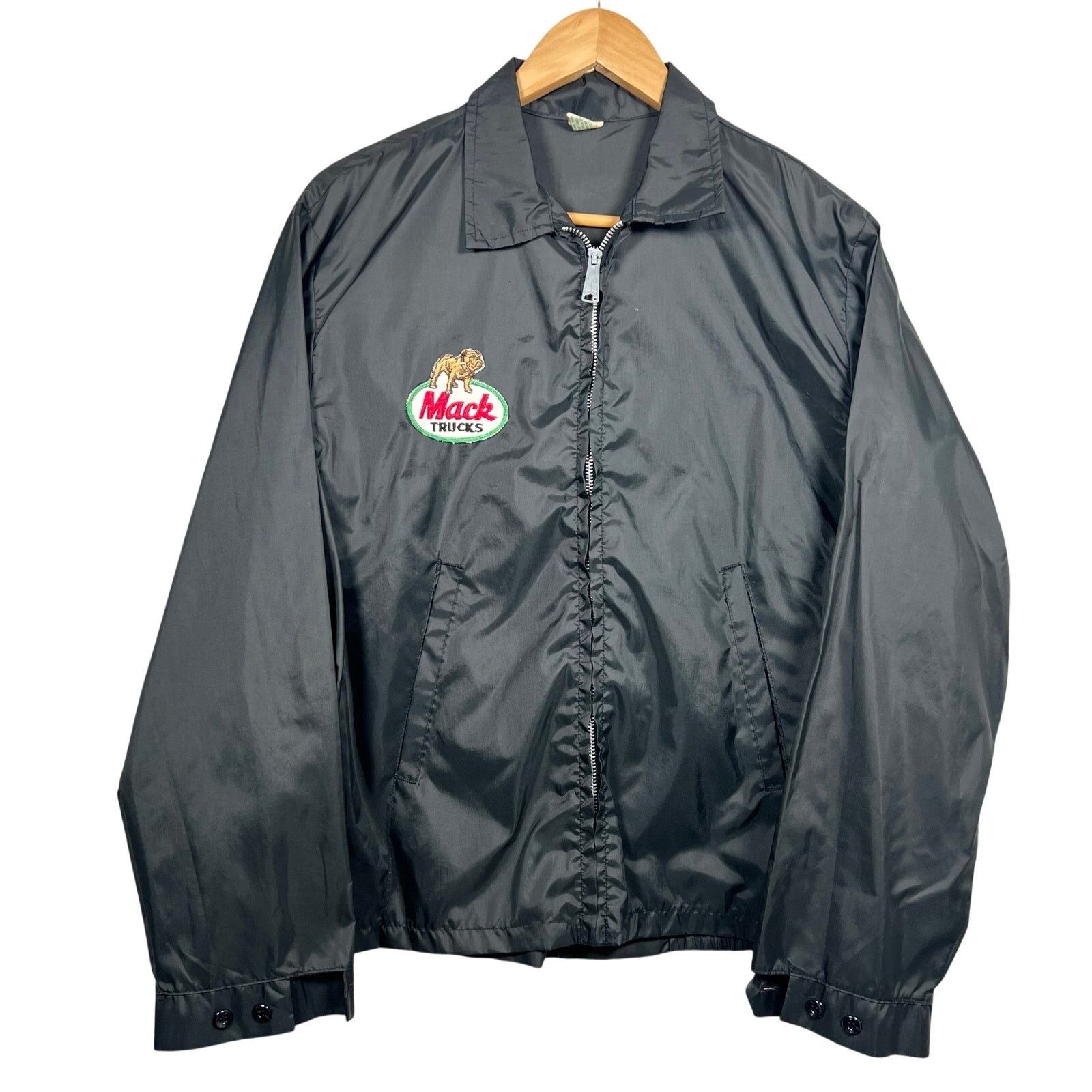 Unknown London Vintage 70's-80's Mack Trucks Black Zip Up Jacket Medium Size US M / EU 48-50 / 2 - 1 Thumbnail