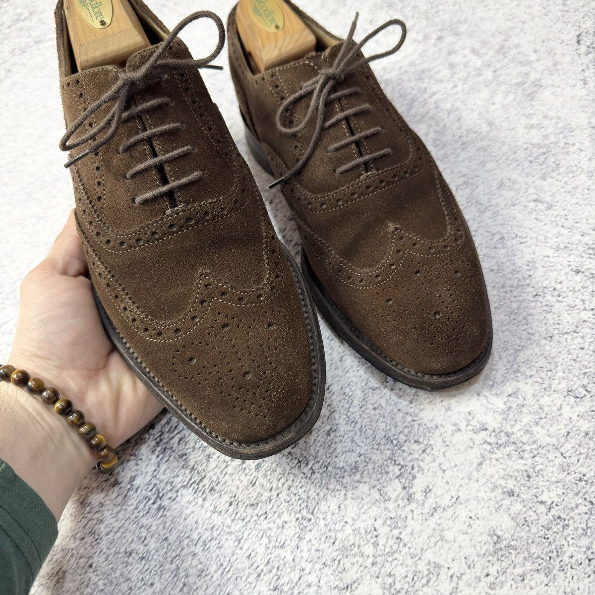 Designer × Handmade × Loake Loake Mens Brown Suede Oxfords Brogues US8 UK7 EU41 26cm Size US 8 / EU 41 - 3 Thumbnail