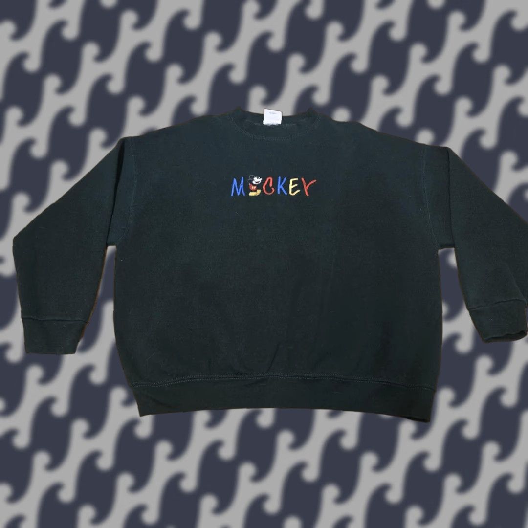 Disney VINTAGE Mickey & Co Sweatshirt Mens Large Green Embroidered Mickey Mouse 90s Size US L / EU 52-54 / 3 - 1 Thumbnail