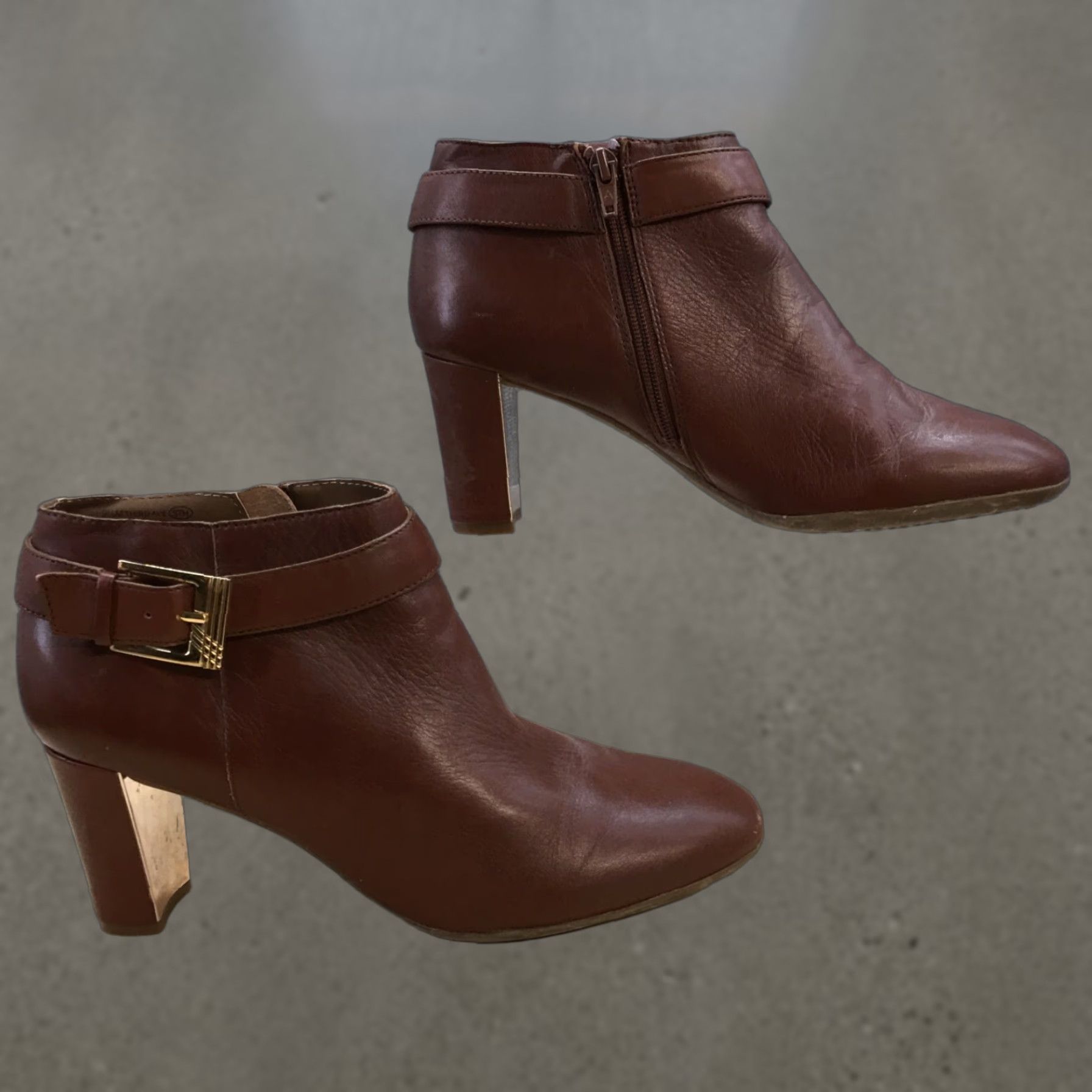Vintage Aerosoles Boots Womens 9.5 M Third Ave Ankle Booties Heels Brown Leather Zip - Bootie, Shoes, Women's, Brown, Leather, Zip, 9.5M Size US 10 / IT 40 - 1 Thumbnail