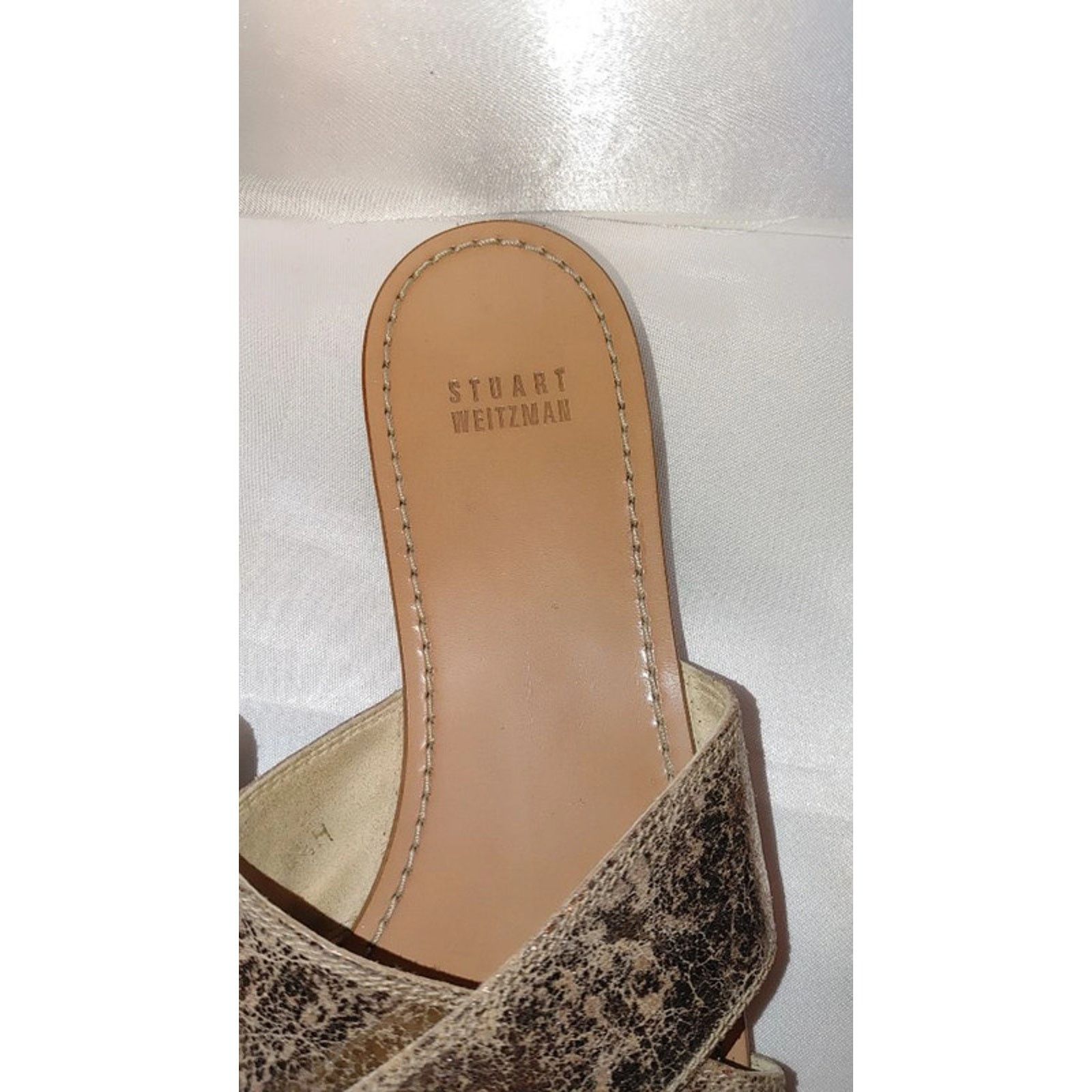 Stuart Weitzman Stuart Weitzman Byway Leather Slides Size 8 Size US 8 / IT 38 - 3 Thumbnail