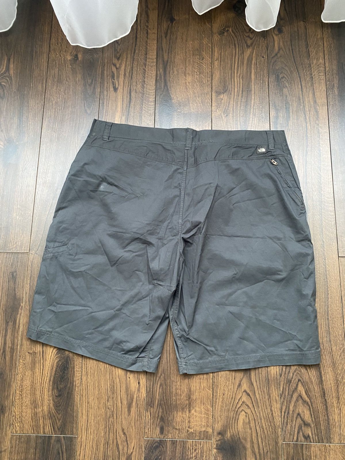 The North Face vintage trekking THE NORTH FACE shorts outdoor Size US 38 / EU 54 - 5 Thumbnail