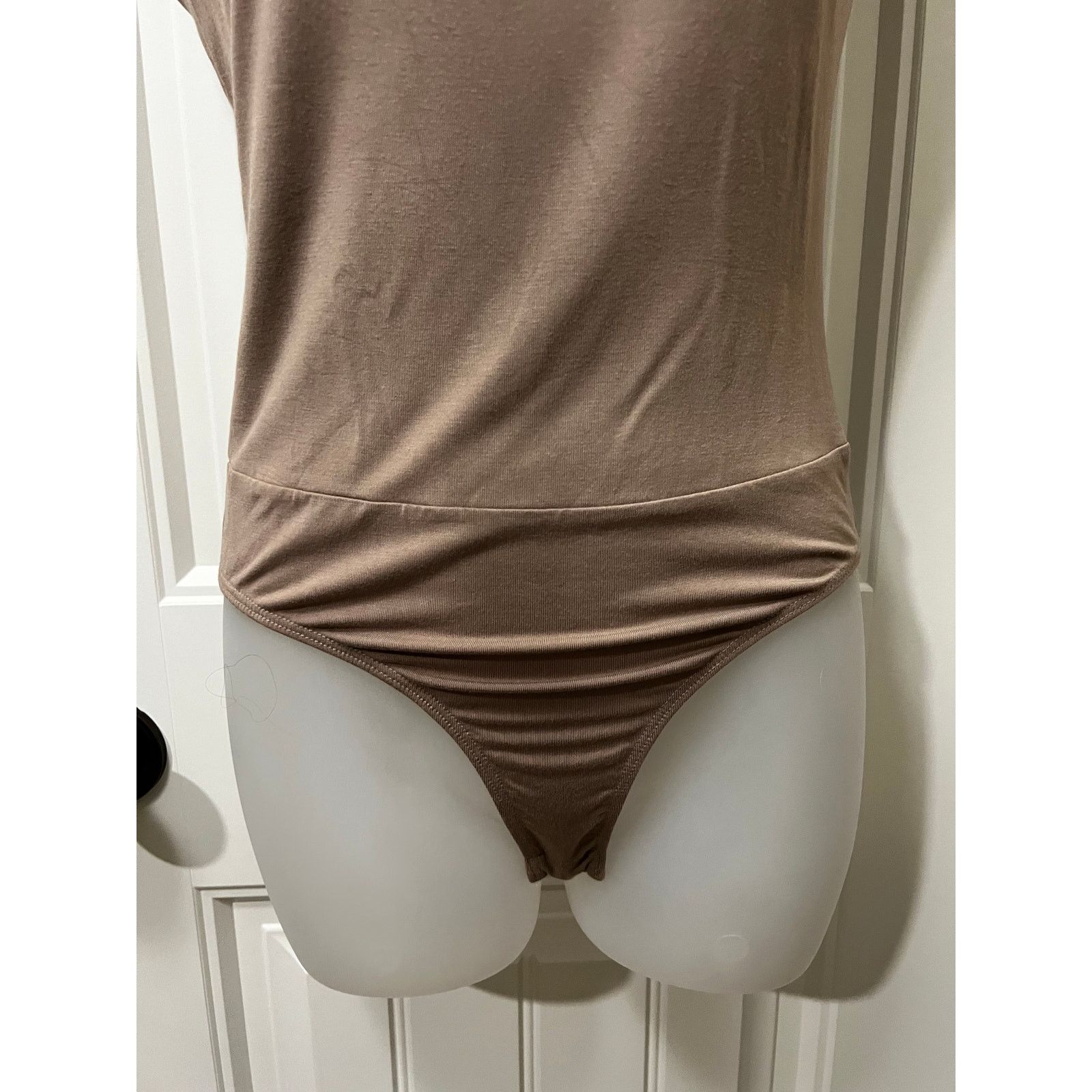Lulus Taupe Sleeveless Padded Shoulder Bodysuit Fitted Waist Size S / US 4 / IT 40 - 7 Thumbnail