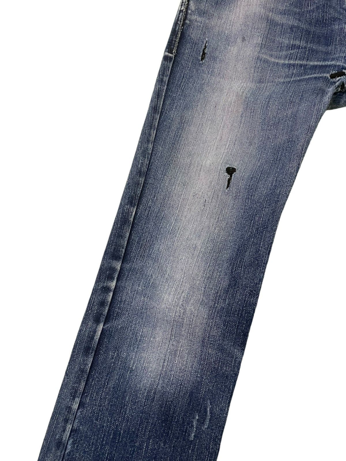 John Varvatos Slim Jeans John Varvatos Distress Denim 8🟦7 Size US 32 / EU 48 - 16 Thumbnail