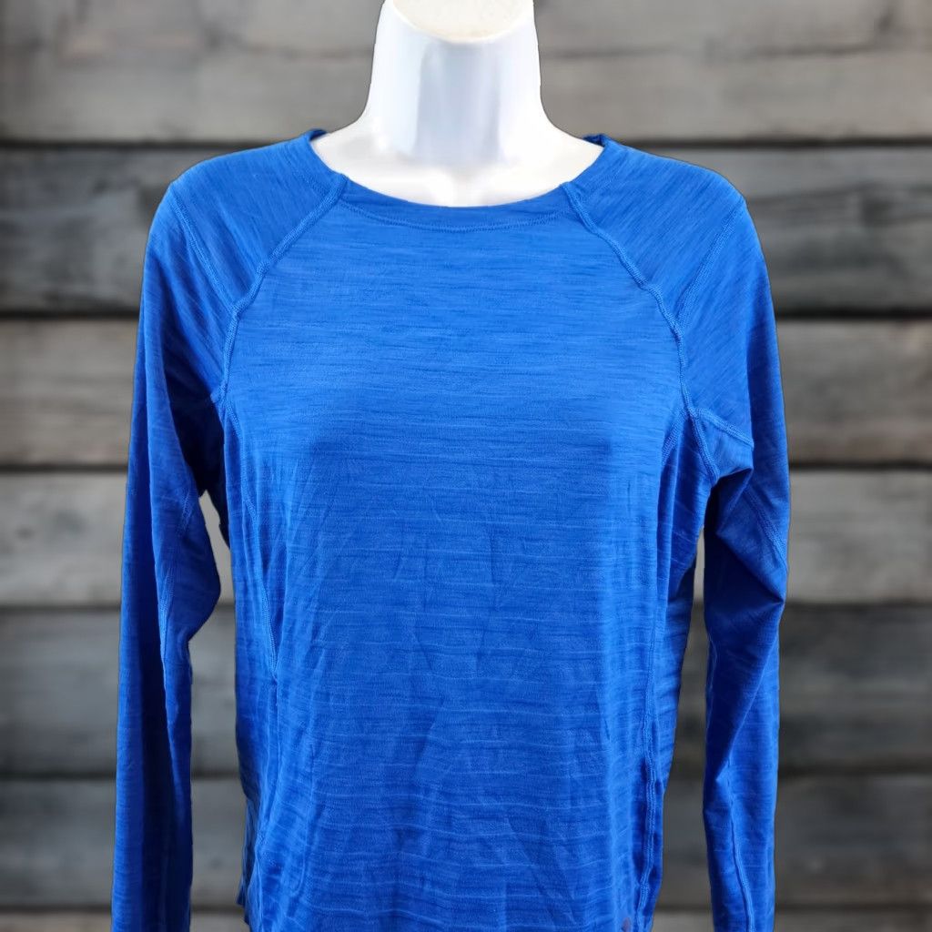 Mountain Hardwear Mountain Hardwear Womens Top Blouse Shirt Long Sleeve Blue Stripe Pocket M Size M / US 6-8 / IT 42-44 - 1 Thumbnail