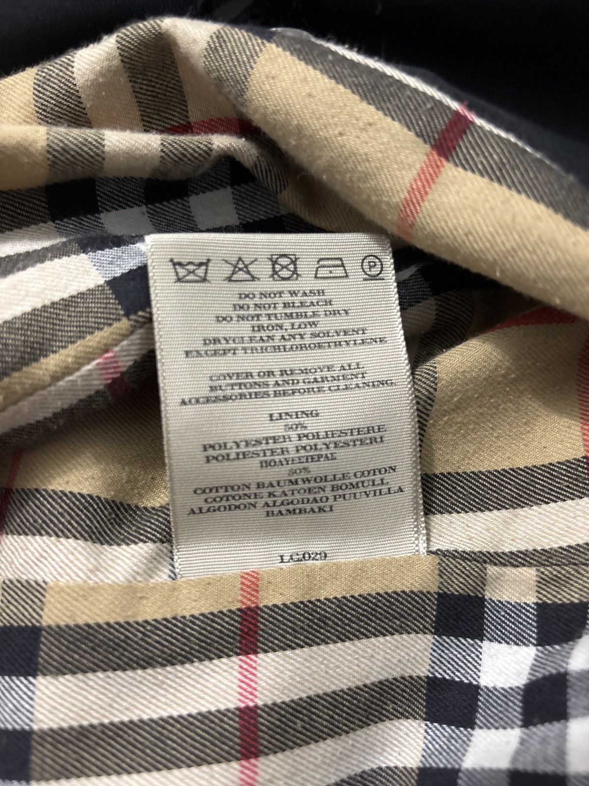 Burberry Large Women’s Vintage Burberry Trench Coat Size L / US 10 / IT 46 - 6 Thumbnail