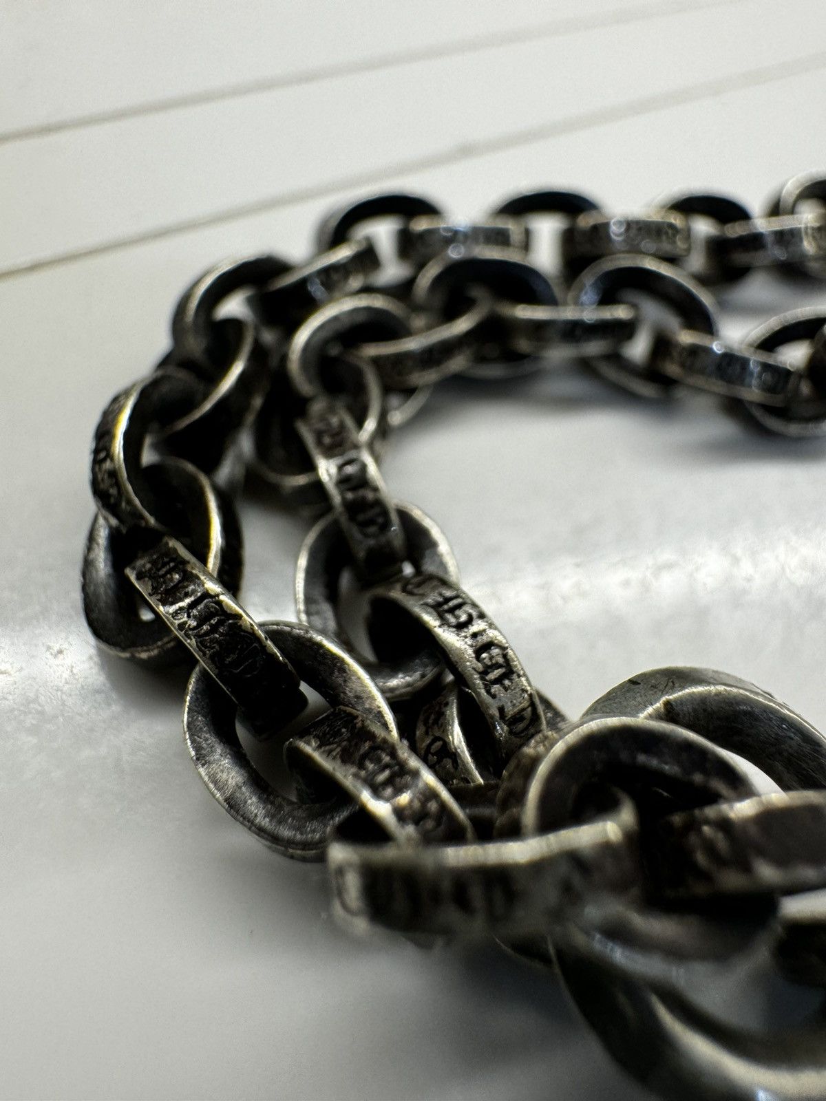 Paper Chain Chrome Hearts 20in