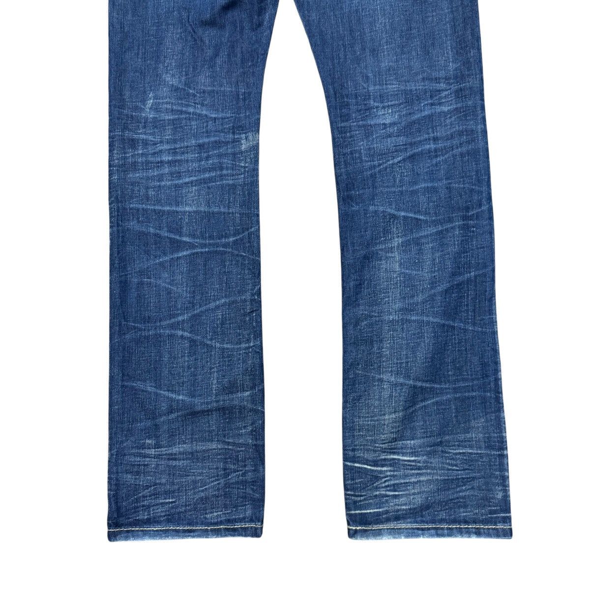 Robins Jeans Robins Jeans Denim Embroidery Jeans D5471GLD Size US 31 - 15 Thumbnail