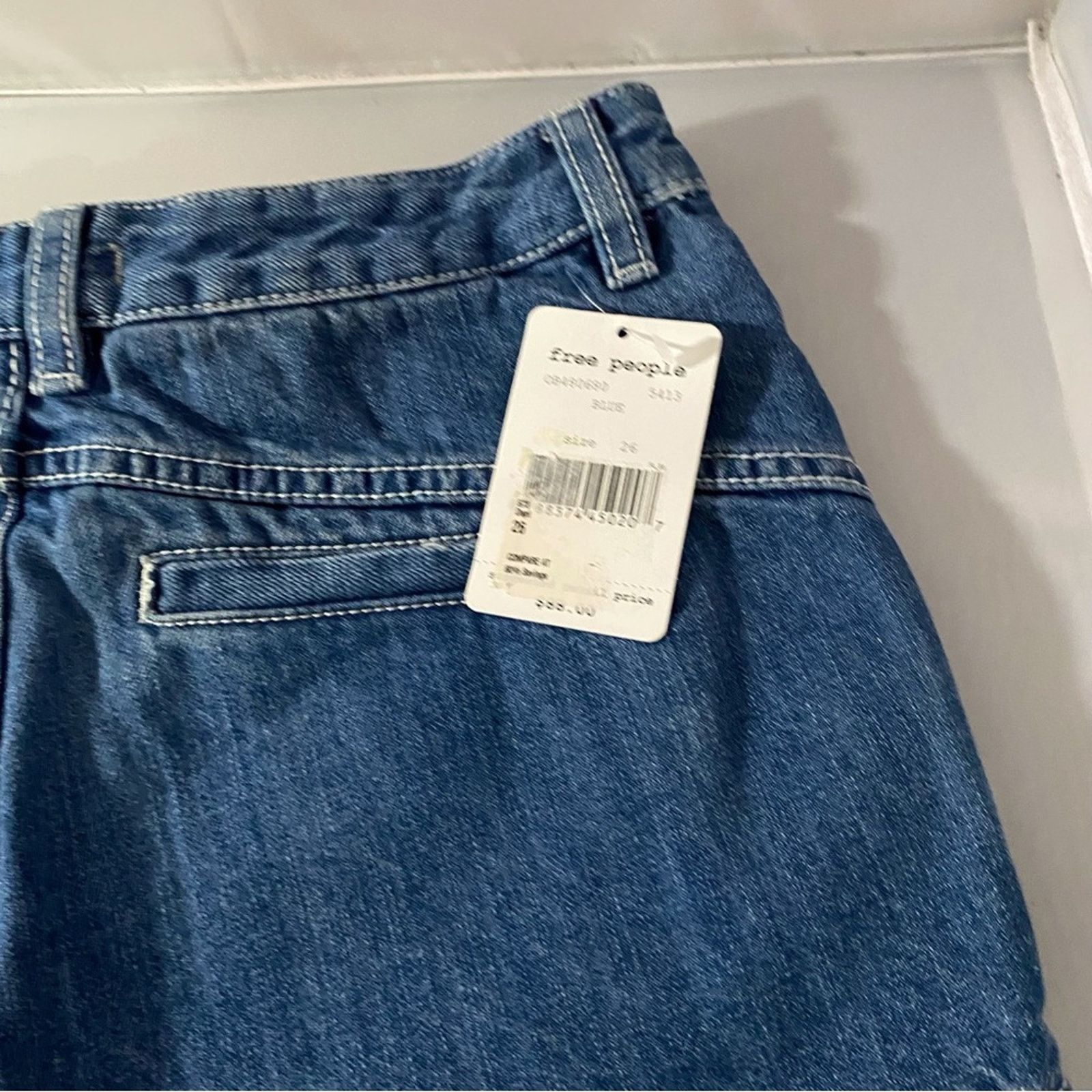 Free People Free People Sweet Surrender High Rise Eyelet Trimmed Denim Size 26" / US 2 / IT 38 - 4 Thumbnail