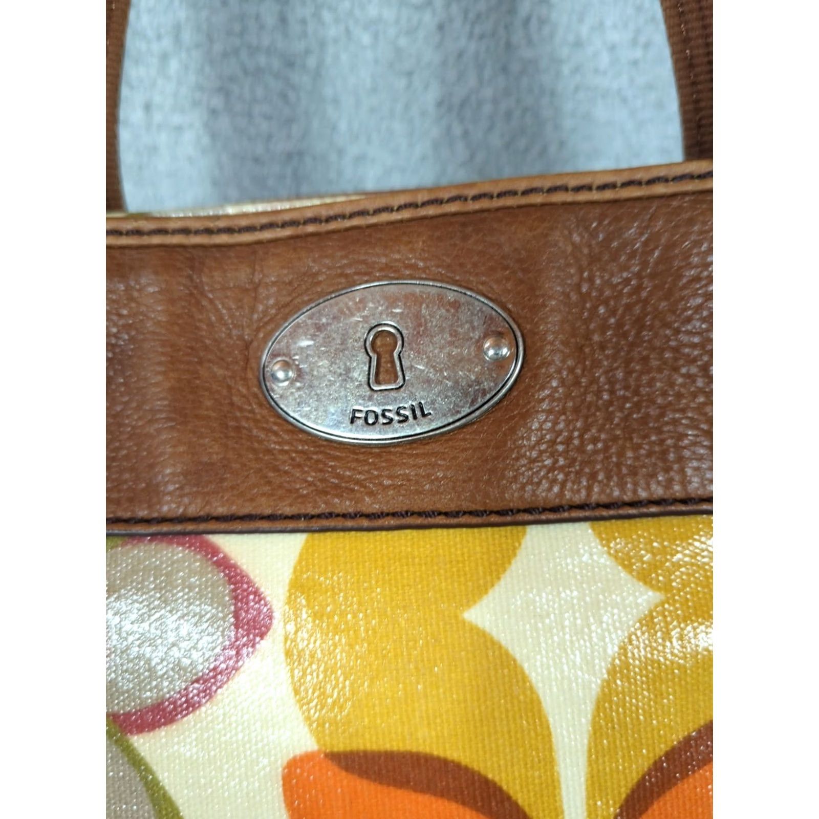Fossil Fossil Key Per Tote Bag Coated Canvas Multicolor Floral Leather Straps Zip Lined Large Women Boho Hippie Style Digital Notions Size L / US 10 / IT 46 - 2 Thumbnail