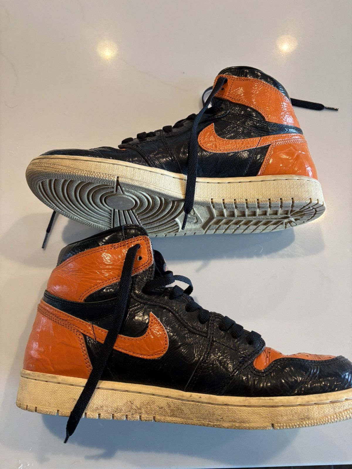 Jordan Brand × Nike Shattered backboard Retro Jordan 1 Size US 10 / EU 43 - 3 Thumbnail