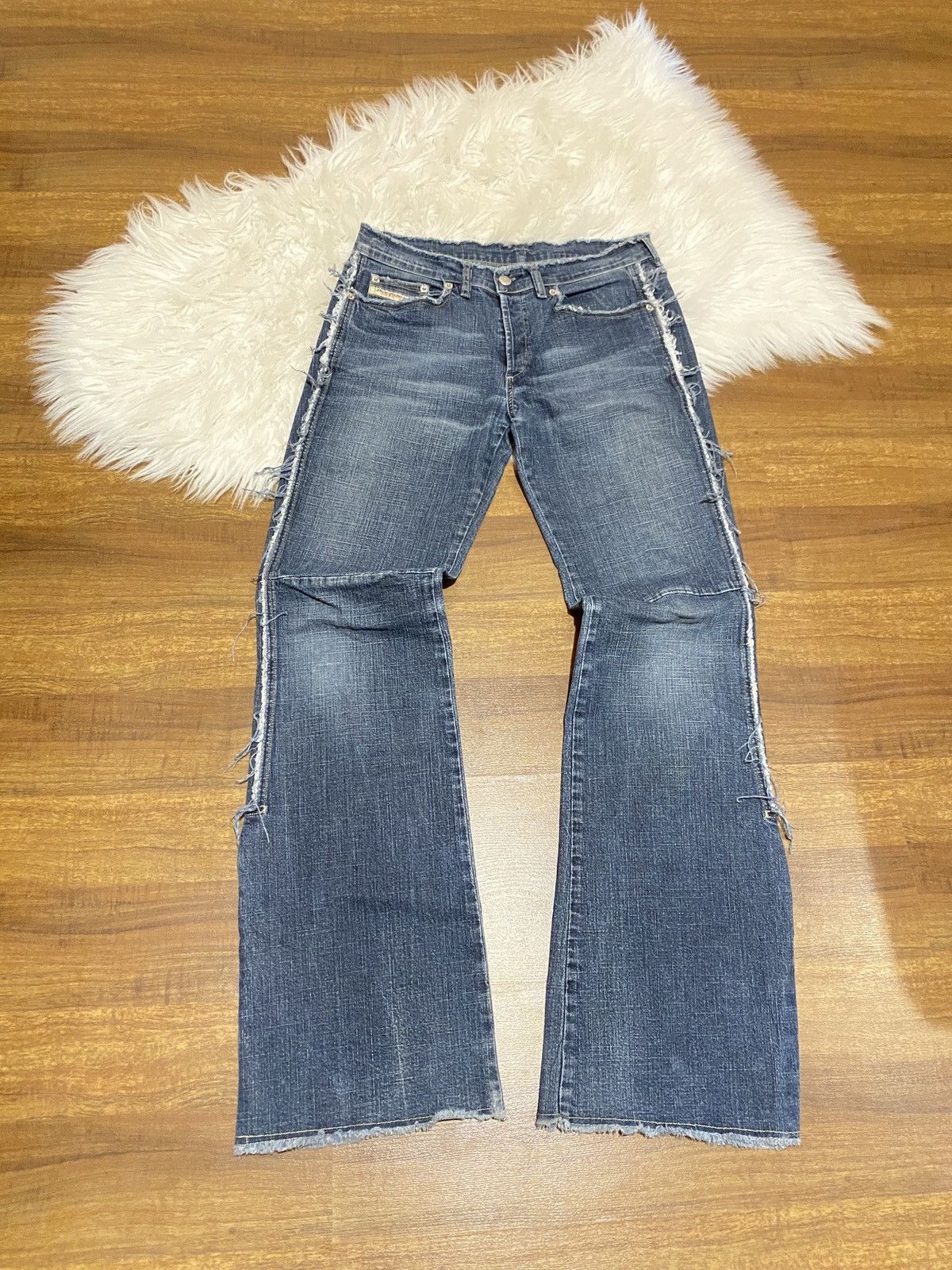 Beauty Beast × Diesel × Vintage vintage y2k bratz style jeans DIESEL Size 29" - 1 Thumbnail
