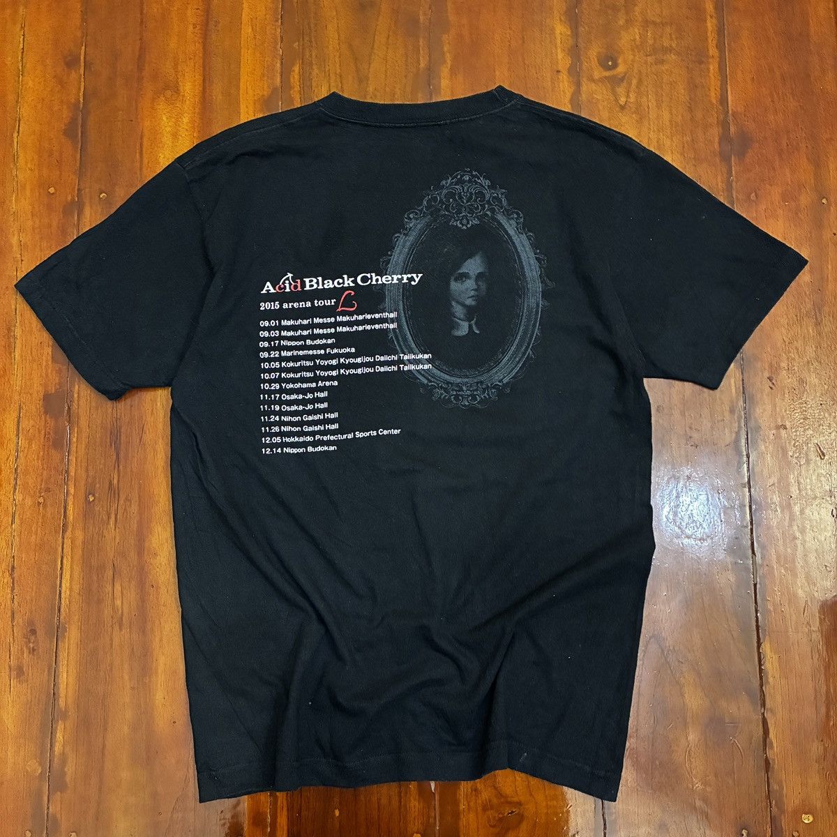 Band Tees Rare Band Tee Acid Black Cherry Tour 2015 Size US L / EU 52-54 / 3 - 3 Thumbnail