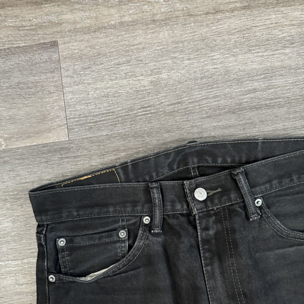 Levi's × Vintage Essential Vintage y2k Levi’s 505 black wide leg jeans Size US 33 - 6 Thumbnail