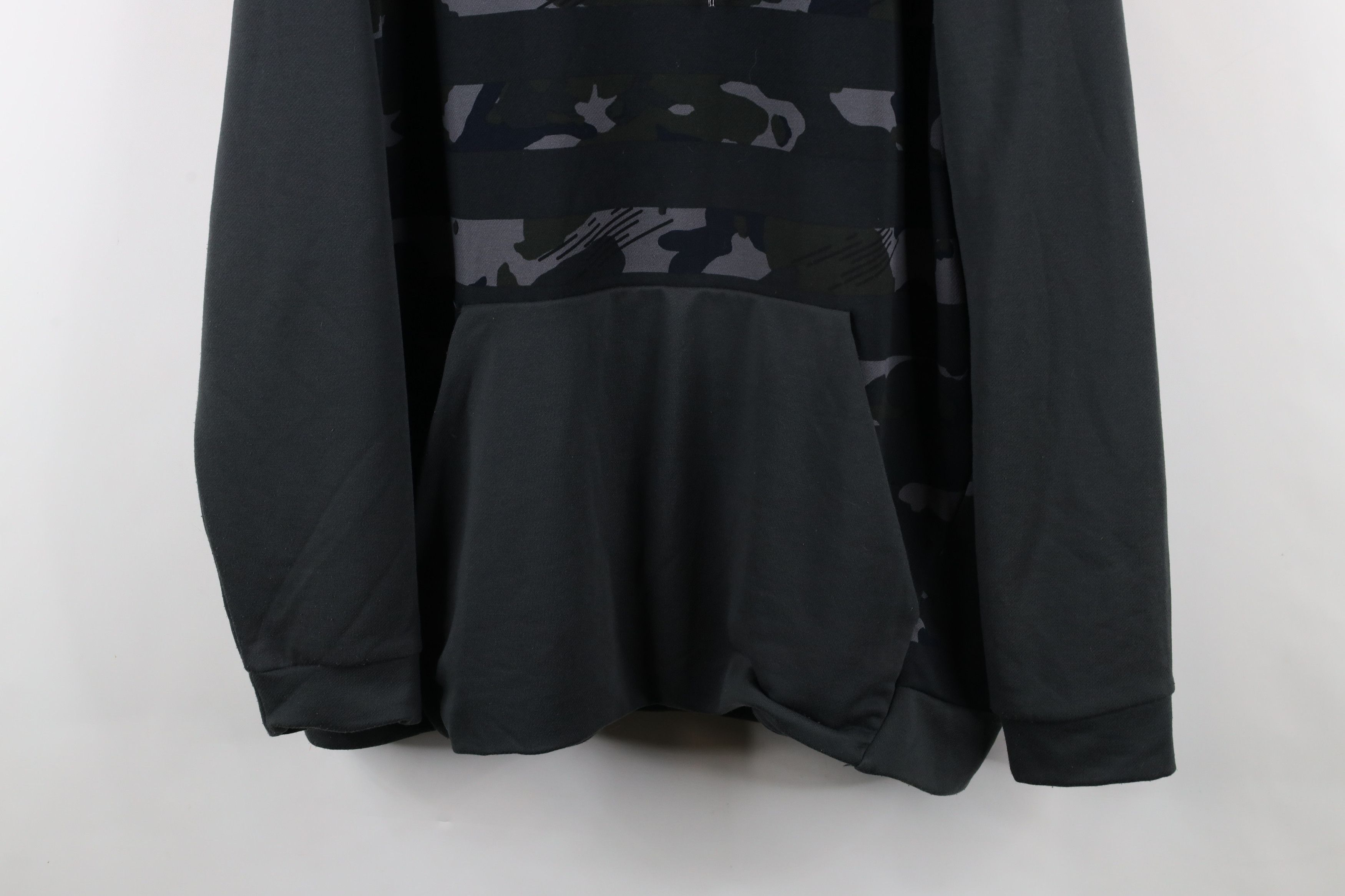 Nike × Vintage Vintage Y2K Nike Sportswear Camouflage Hoodie Sweatshirt Size US XXL / EU 58 / 5 - 3 Thumbnail
