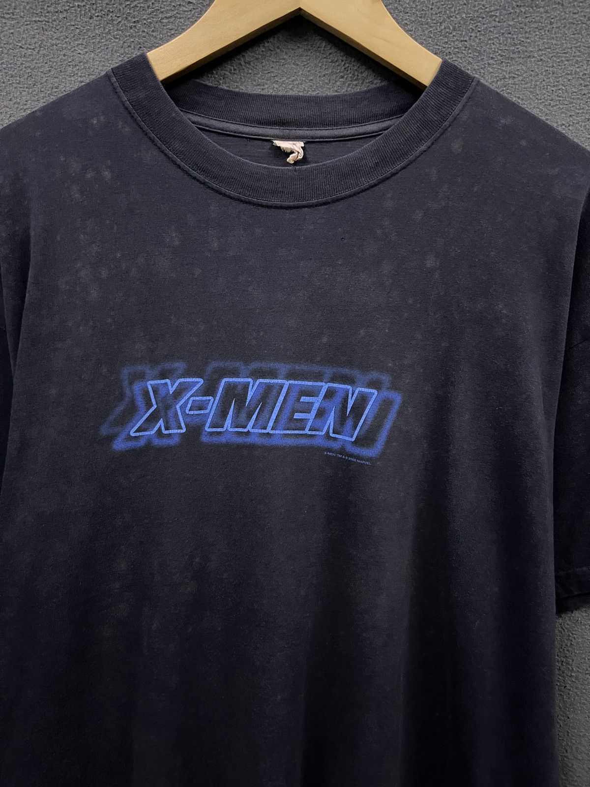 Vintage VINTAGE 2000s XMEN MARVEL TSHIRT Size US L / EU 52-54 / 3 - 3 Thumbnail