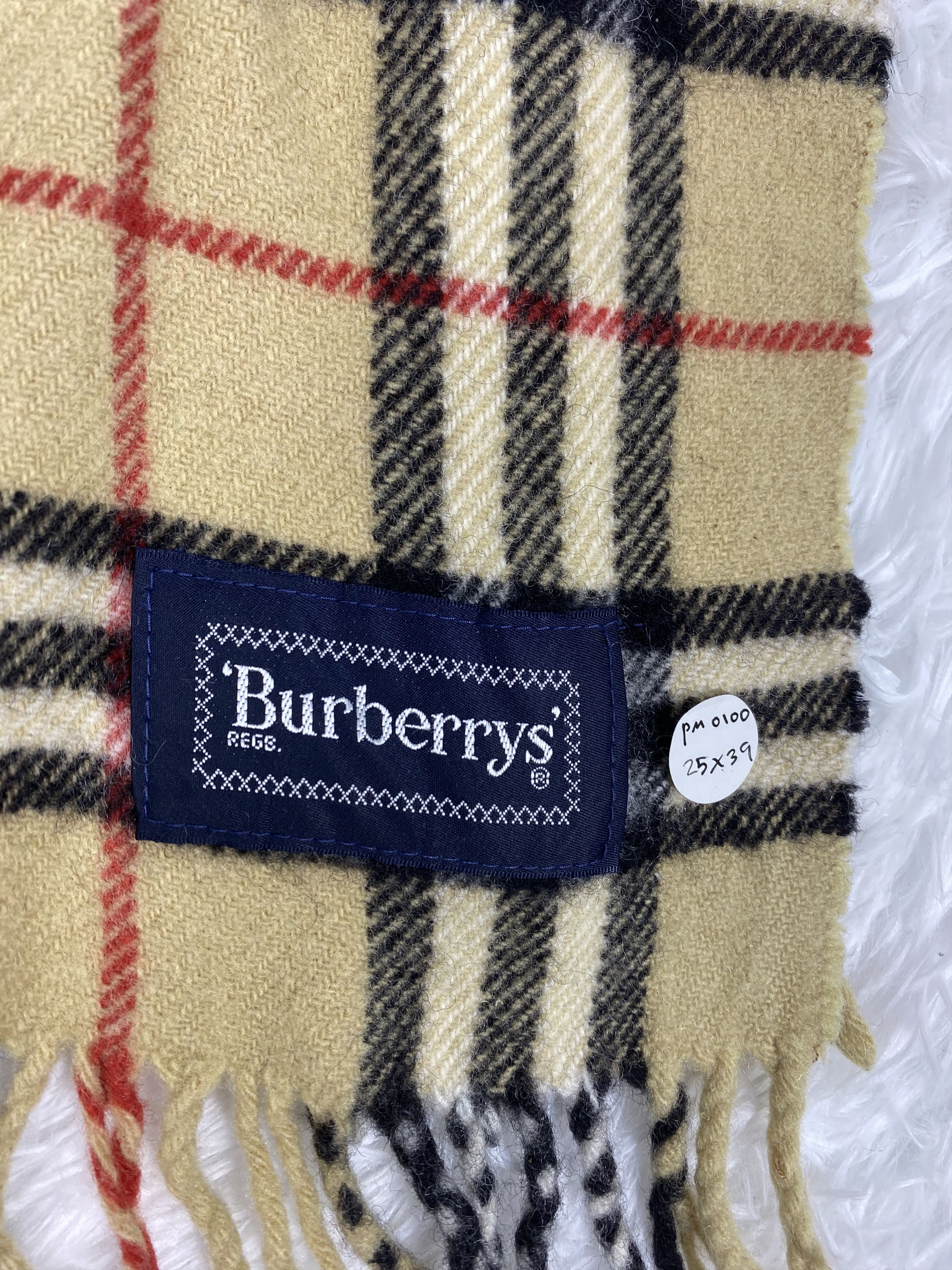 Burberry Vintage Burberry Wide Scarf / Muffler Neckwear PM0099 Size ONE SIZE - 2 Thumbnail