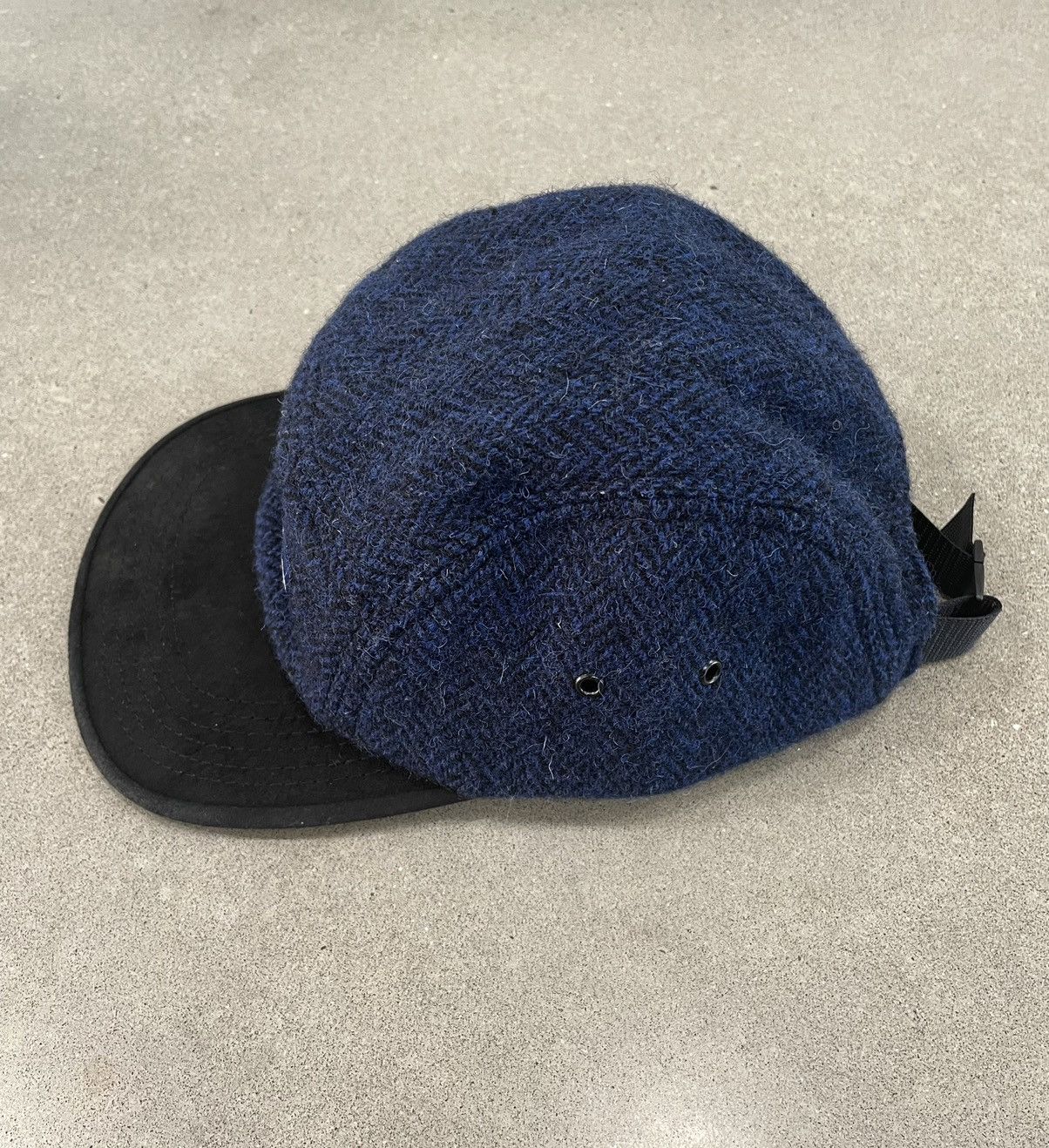Supreme MINT: F/W 2012 Supreme x Harris Tweed Herringbone Cap "Blue" Size ONE SIZE - 3 Thumbnail