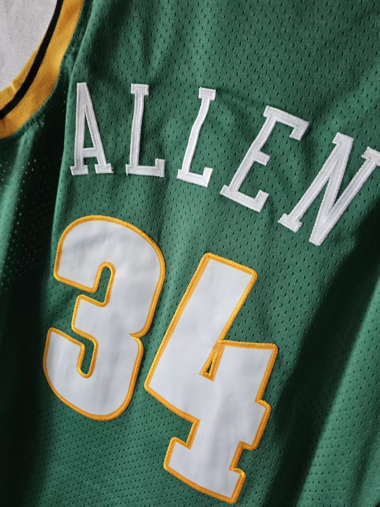 NBA Seattle Supersonics 34 Ray Allen Jersey Stitched Green Size US M / EU 48-50 / 2 - 3 Thumbnail