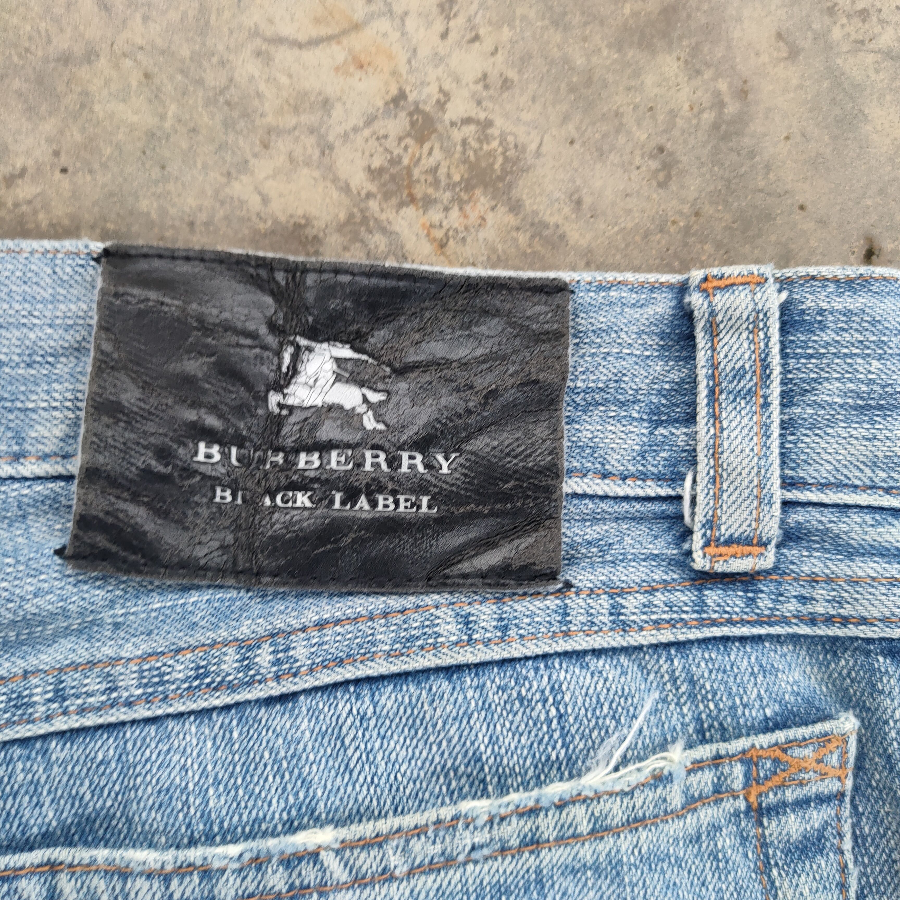Black Label × Burberry × Jean VINTAGE BURBERRY BLACK JEANS DISTRESSED DENIM JEANS PANTS Size US 31 - 11 Thumbnail