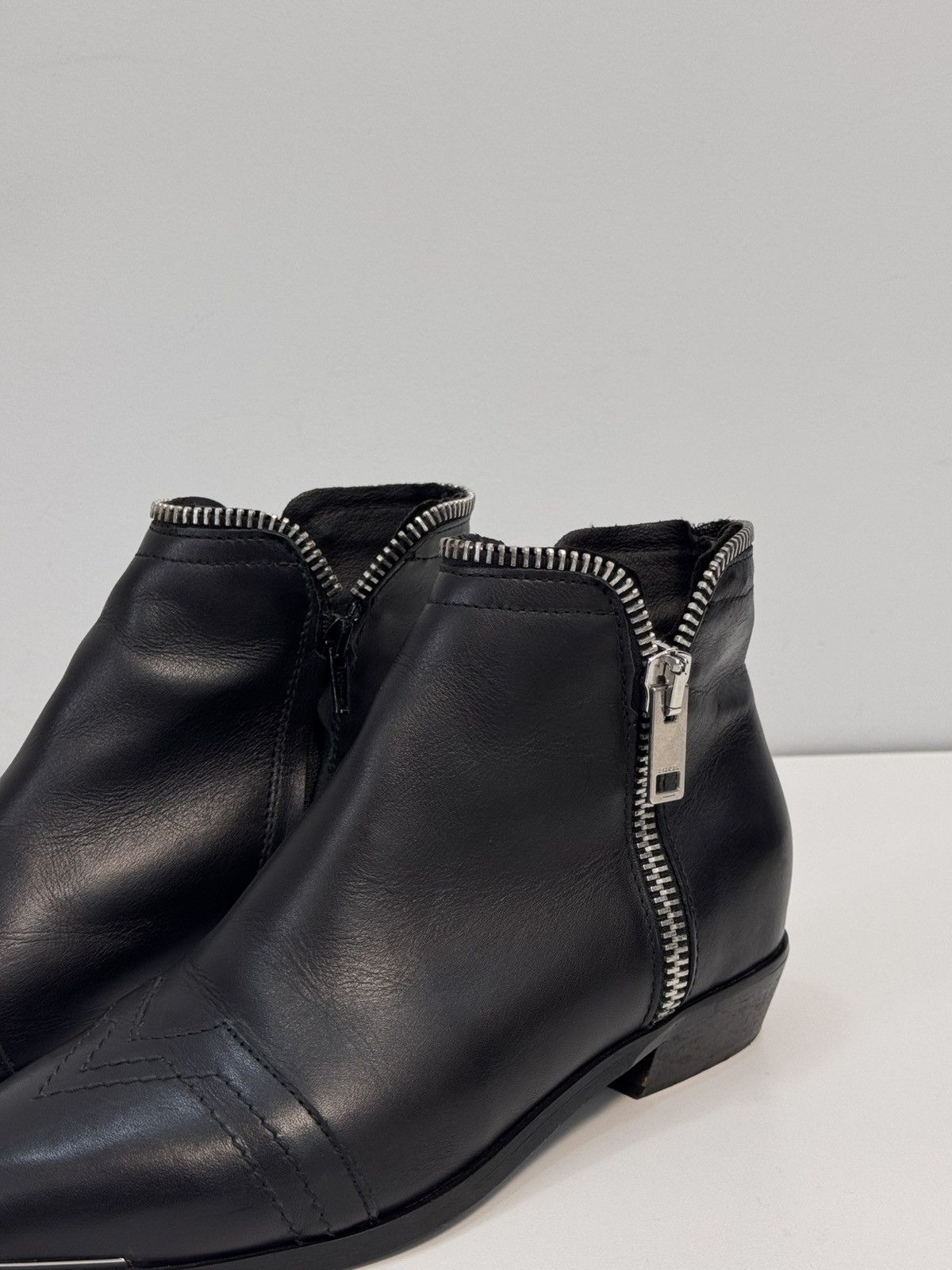 Diesel Diesel Vintage Leather Boots EUR-40 Size US 9 / IT 39 - 2 Thumbnail