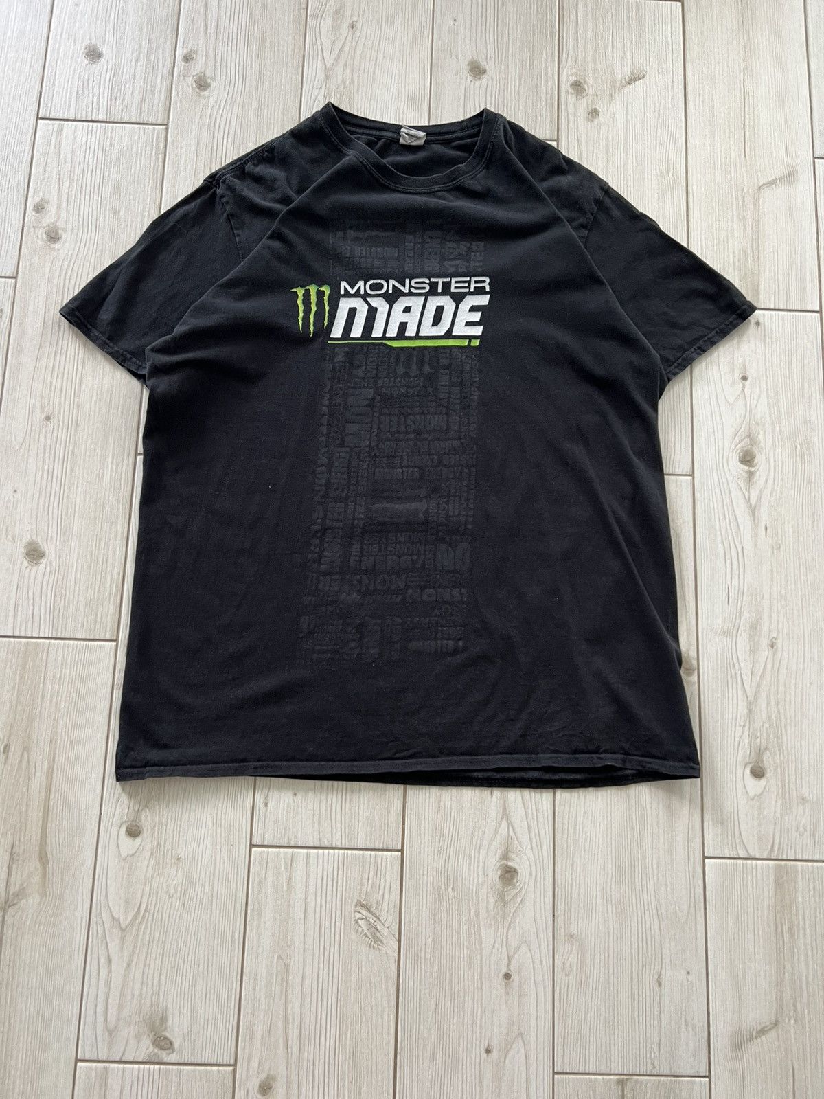 Vintage Vintage Y2K Monster Energy T-Shirt Size US L / EU 52-54 / 3 - 7 Thumbnail