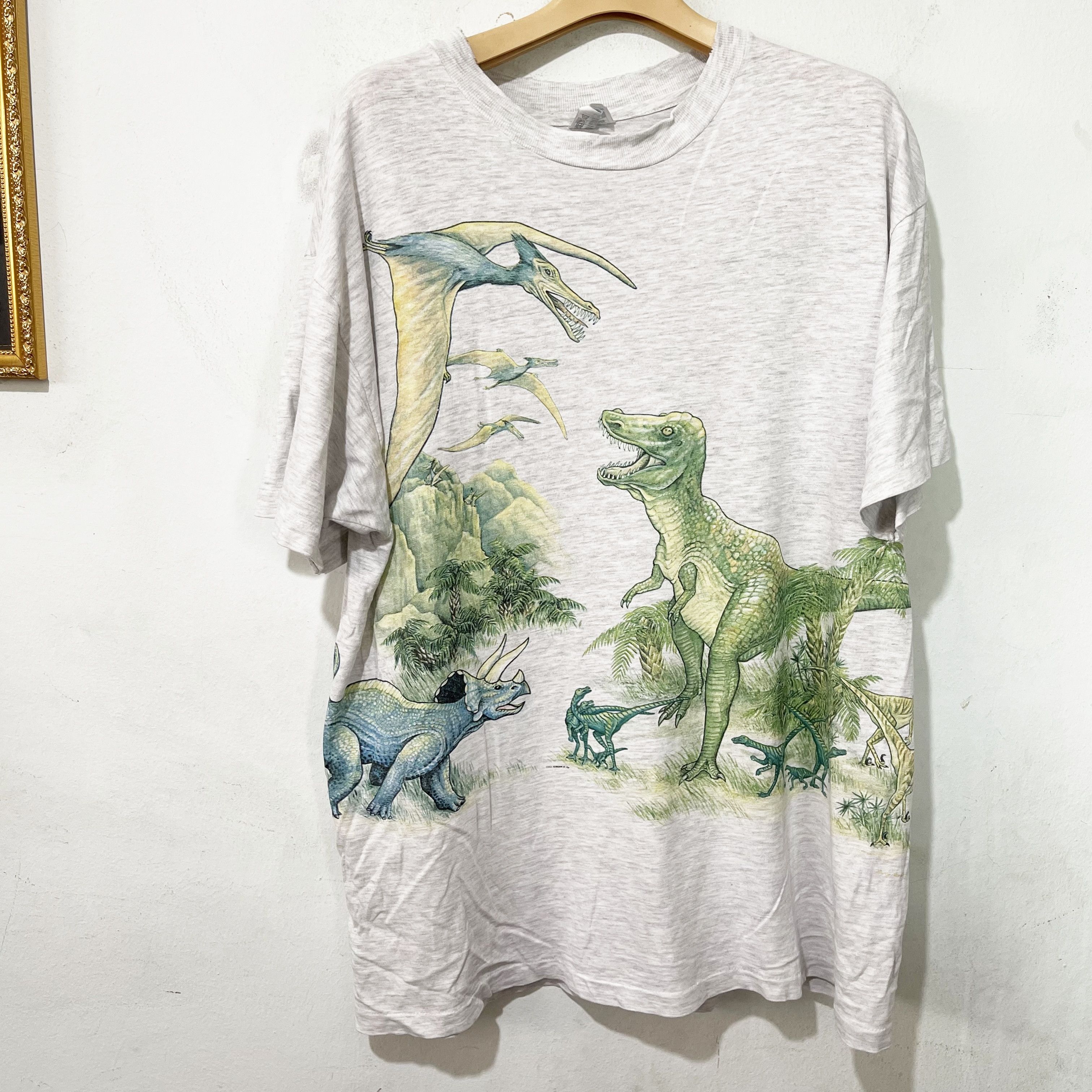 Vintage Vintage 90s Dinosaur Shirt Size US L / EU 52-54 / 3 - 1 Thumbnail