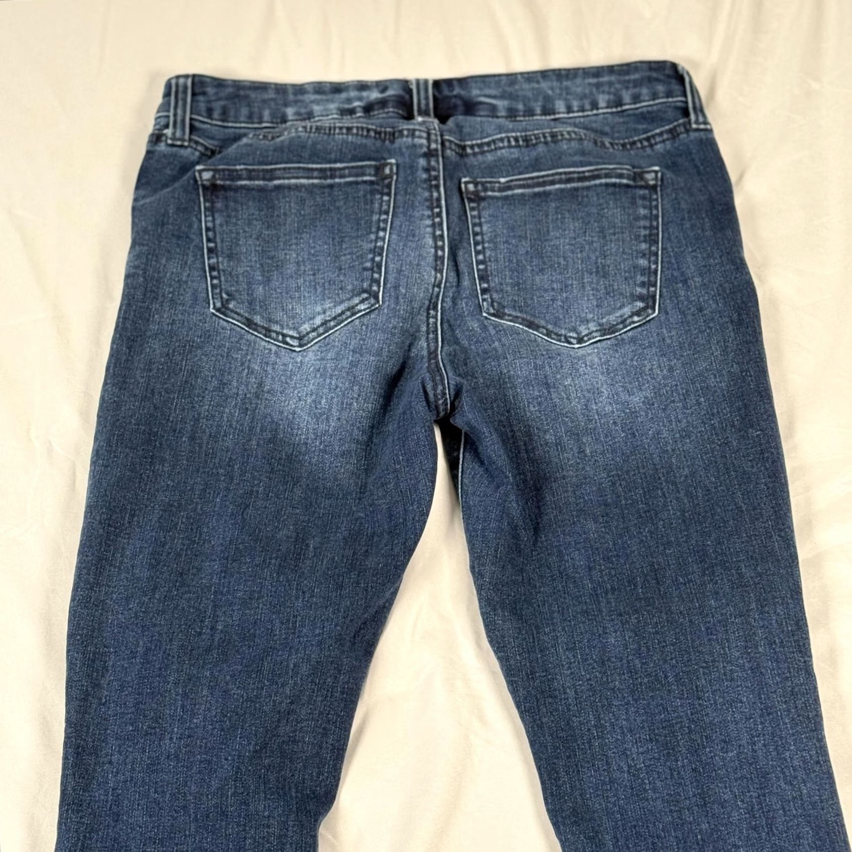 Fashion Nova Fashion Nova Jeans Womens Skinny Dark Blue Wash Distressed Raw Hem Ankle 7/28 Denim Slim Pockets Zip Spring Fall Winter Womens 30in 25in Inseam Size 28" / US 6 / IT 42 - 5 Thumbnail