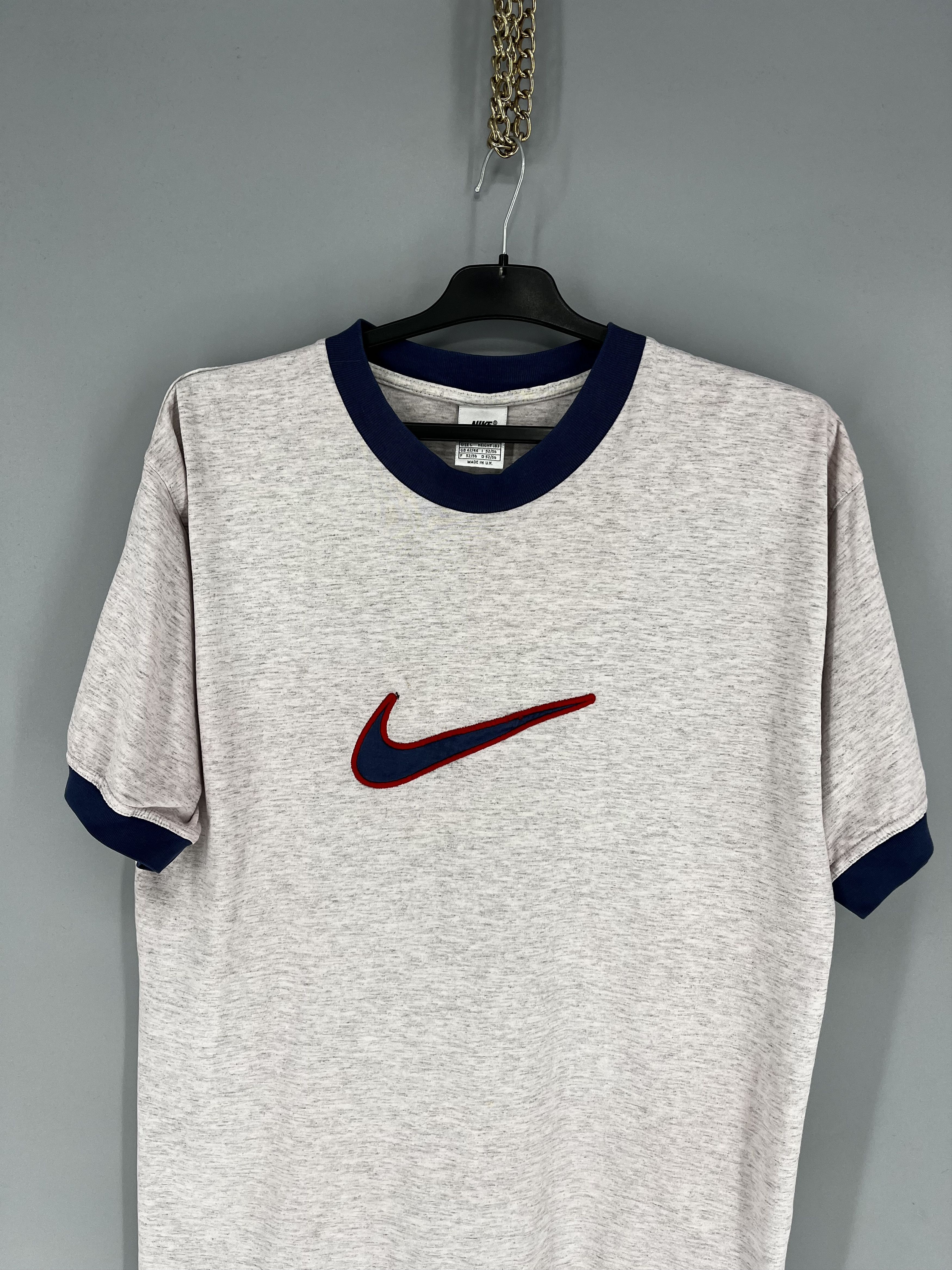 Band Tees Vintage 90s Nike Big Swoosh T-Shirt Size US L / EU 52-54 / 3 - 6 Thumbnail