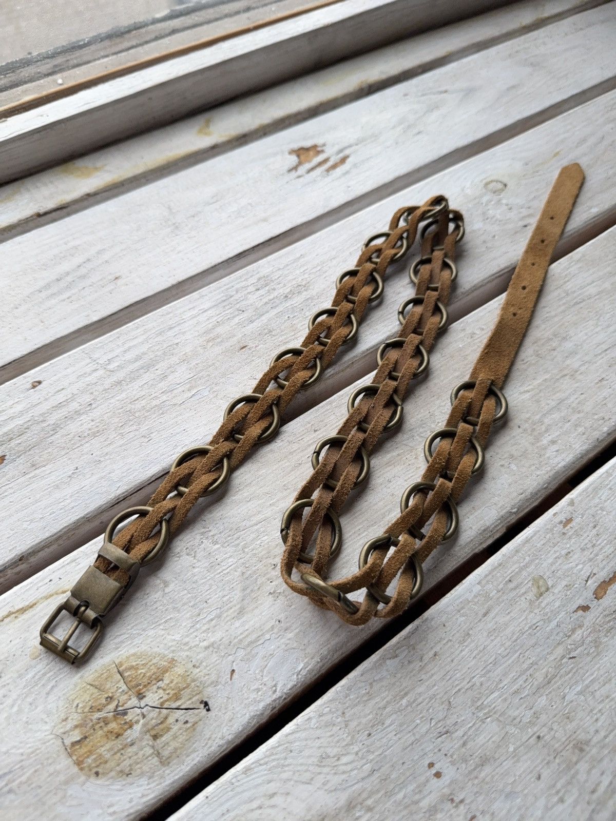 VNTG Y2K Western Suede Chain Belt Boho 70s Style Brass Rings