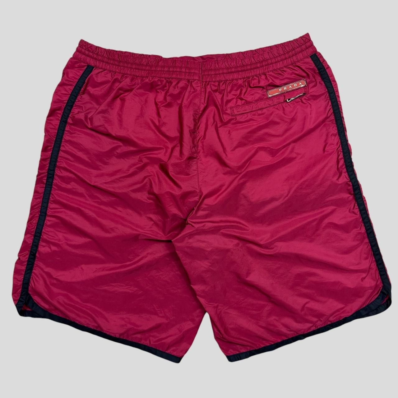 Prada Prada 2015 Nylon Red Tab Stash Pocket Shorts - L Size US 34 / EU 50 - 1 Thumbnail