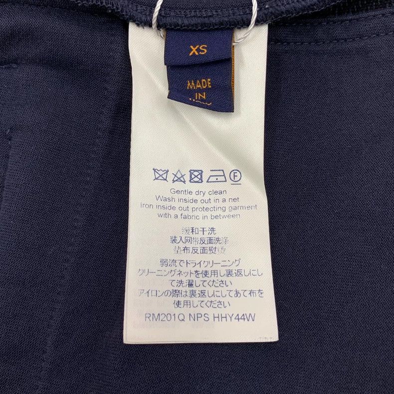 Louis Vuitton Louis Vuitton size xs Navy logo embossed full-print drawstr Size US 28 / EU 44 - 7 Thumbnail