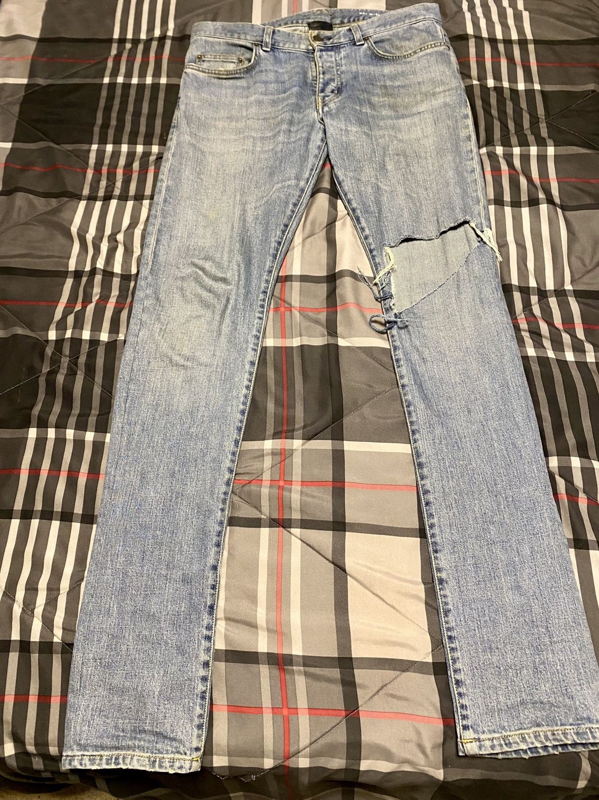 Hedi Slimane Saint Laurent D01 Slim Fit Ripped Knee Jeans Size US 30 / EU 46 - 1 Thumbnail