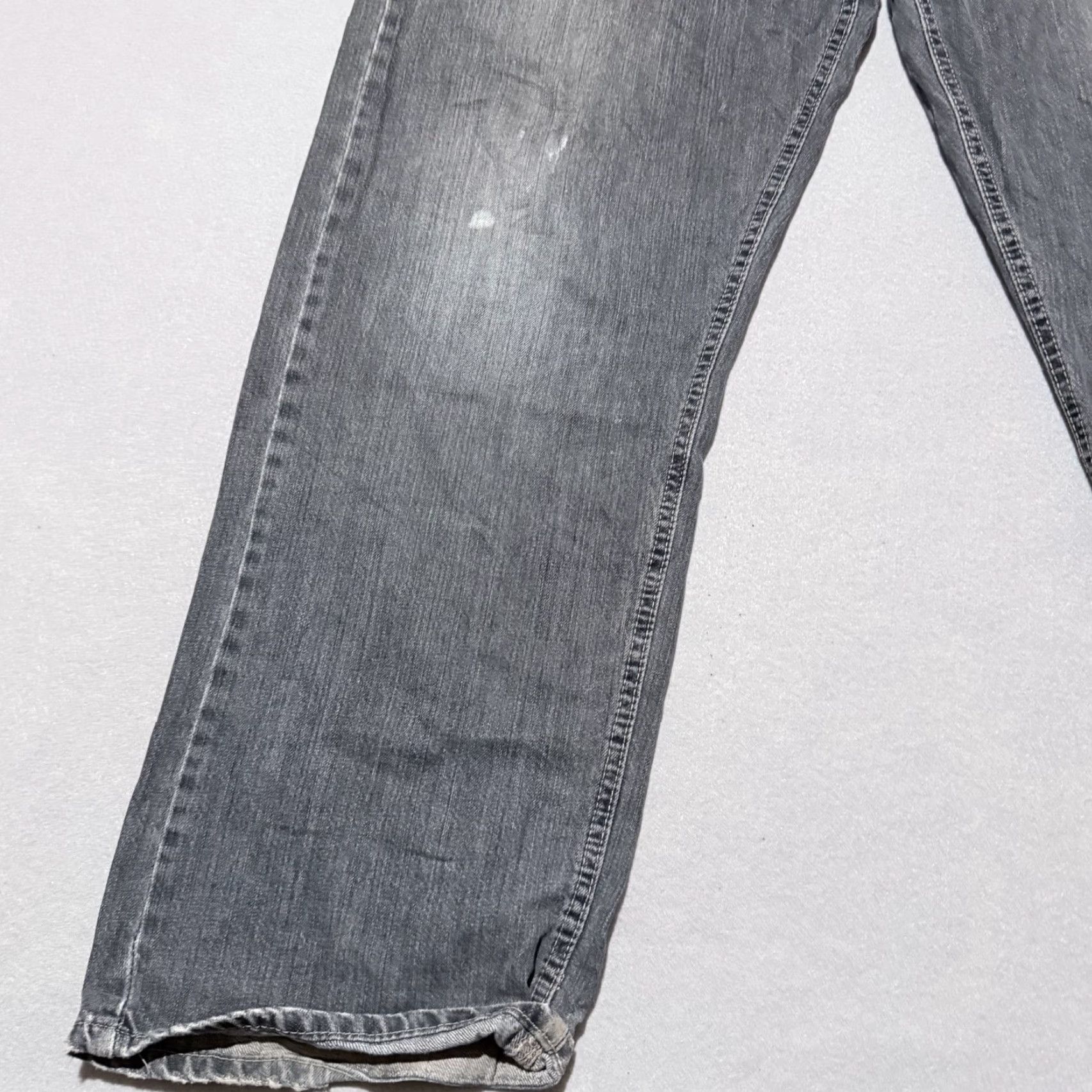 Wrangler Wrangler Jeans Men Gray Denim Mid Rise Classic Loose Straight Zip Fly 36x32 Jeans Size US 36 / EU 52 - 5 Thumbnail