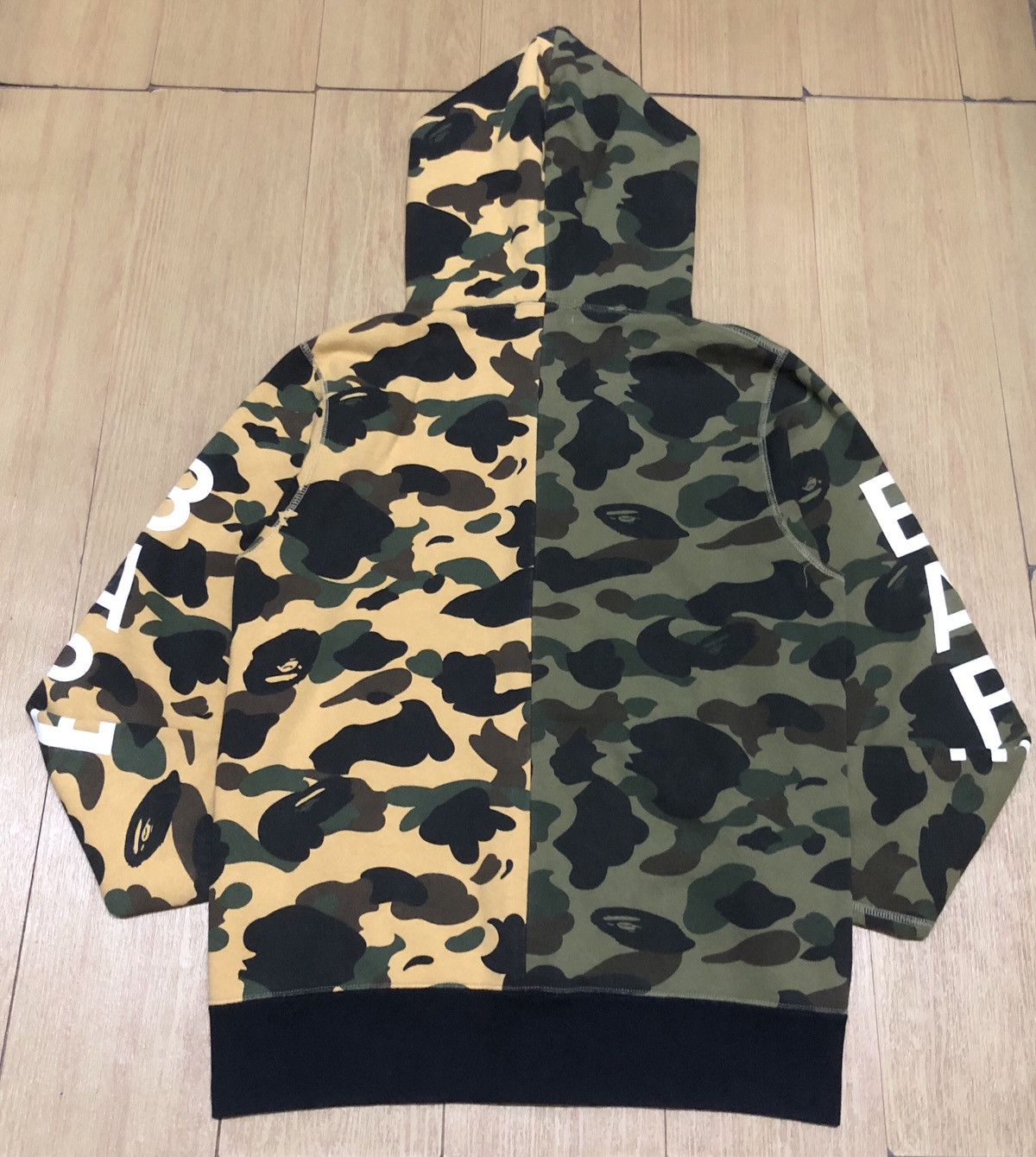 Bape BAPE 1st Camo Full Zip Split Camo Hoodie Size US M / EU 48-50 / 2 - 2 Thumbnail