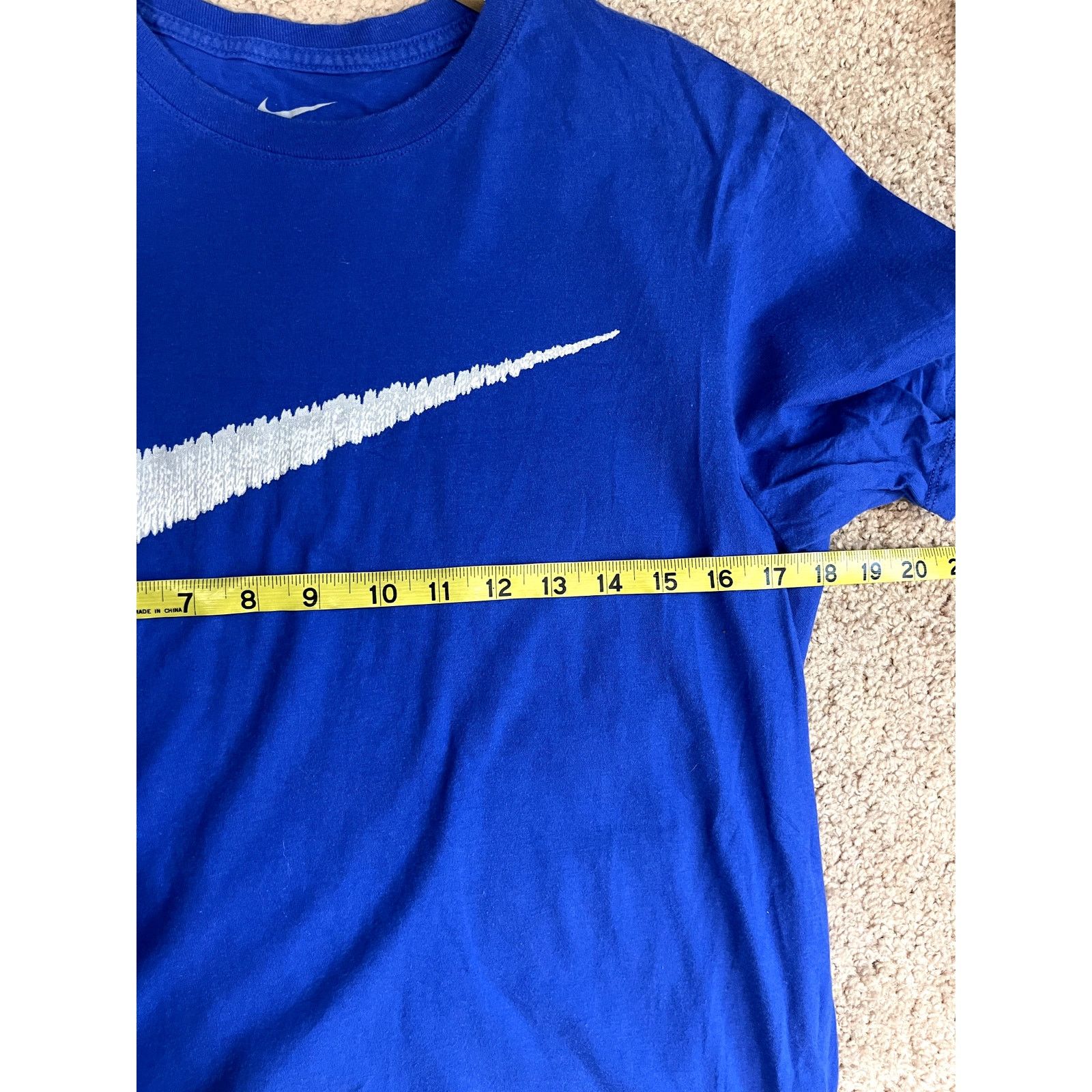 Nike Men's Blue Solid The Nike T-Shirt M Size US M / EU 48-50 / 2 - 3 Thumbnail