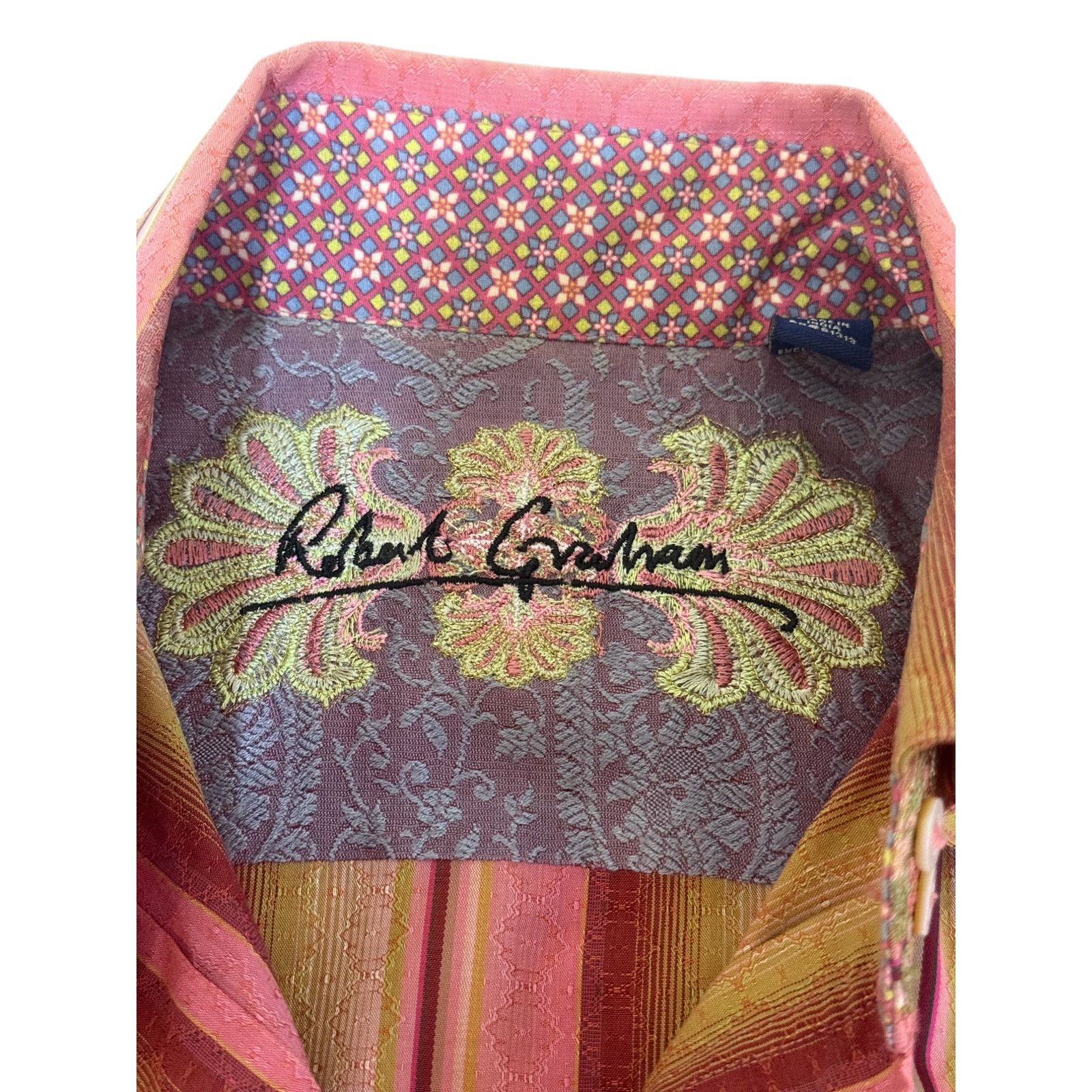 Robert Graham Robert Graham Shirt Women Small Pink Button Up Striped Size S / US 4 / IT 40 - 6 Thumbnail