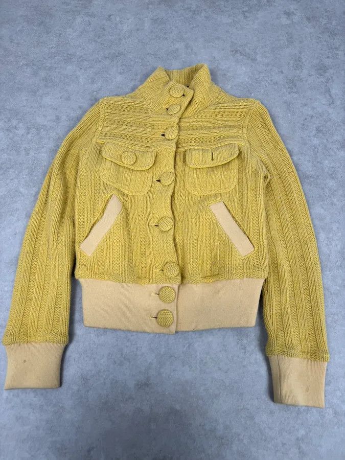Moschino 2000s Moschino Wool Yellow Buttoned Jacket Size S / US 4 / IT 40 - 2 Thumbnail