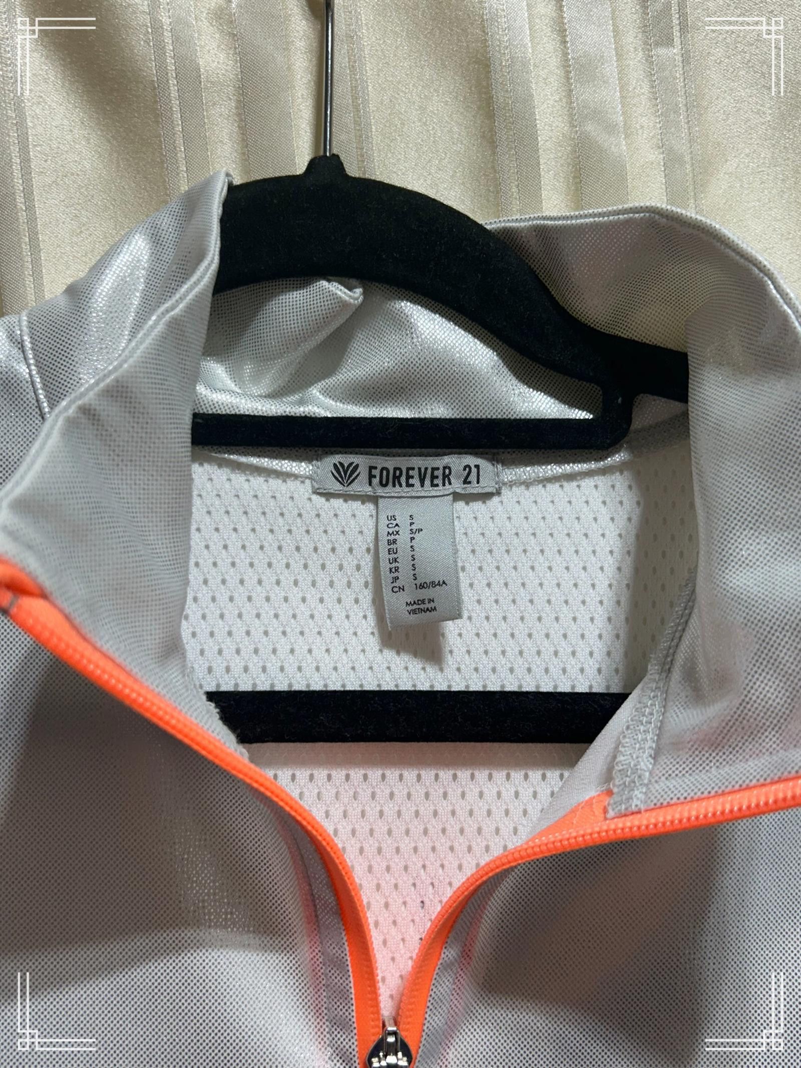 Forever 21 Forever 21 Women's Silver Reflective Windbreaker with Orange Size S / US 4 / IT 40 - 3 Thumbnail