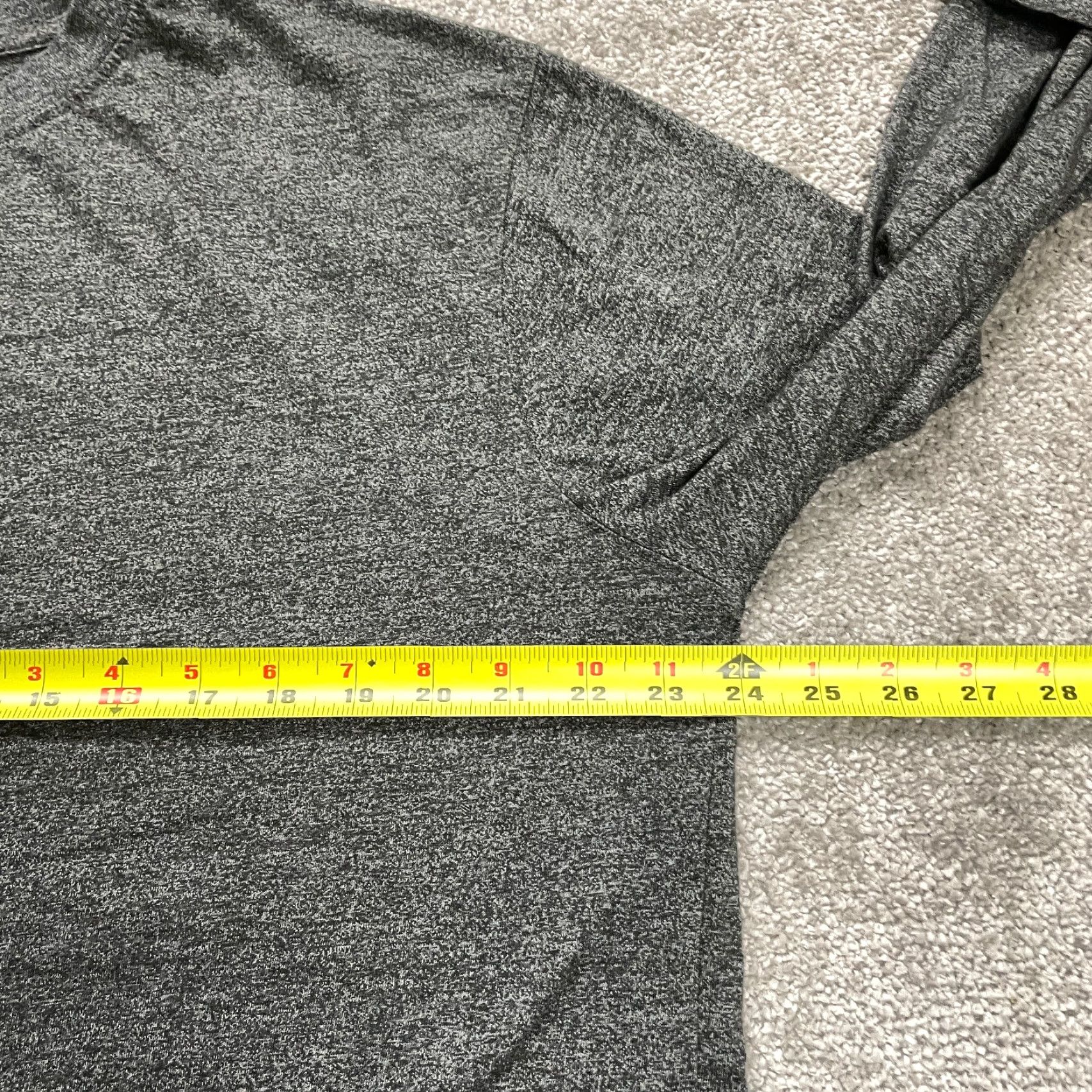Beverly Hills Polo Club Beverly Hills Polo Club Shirt Mens L Gray Solid Long Sleeve Charcoal Cotton Polyester Crew Neck T-Shirt Size US L / EU 52-54 / 3 - 4 Thumbnail