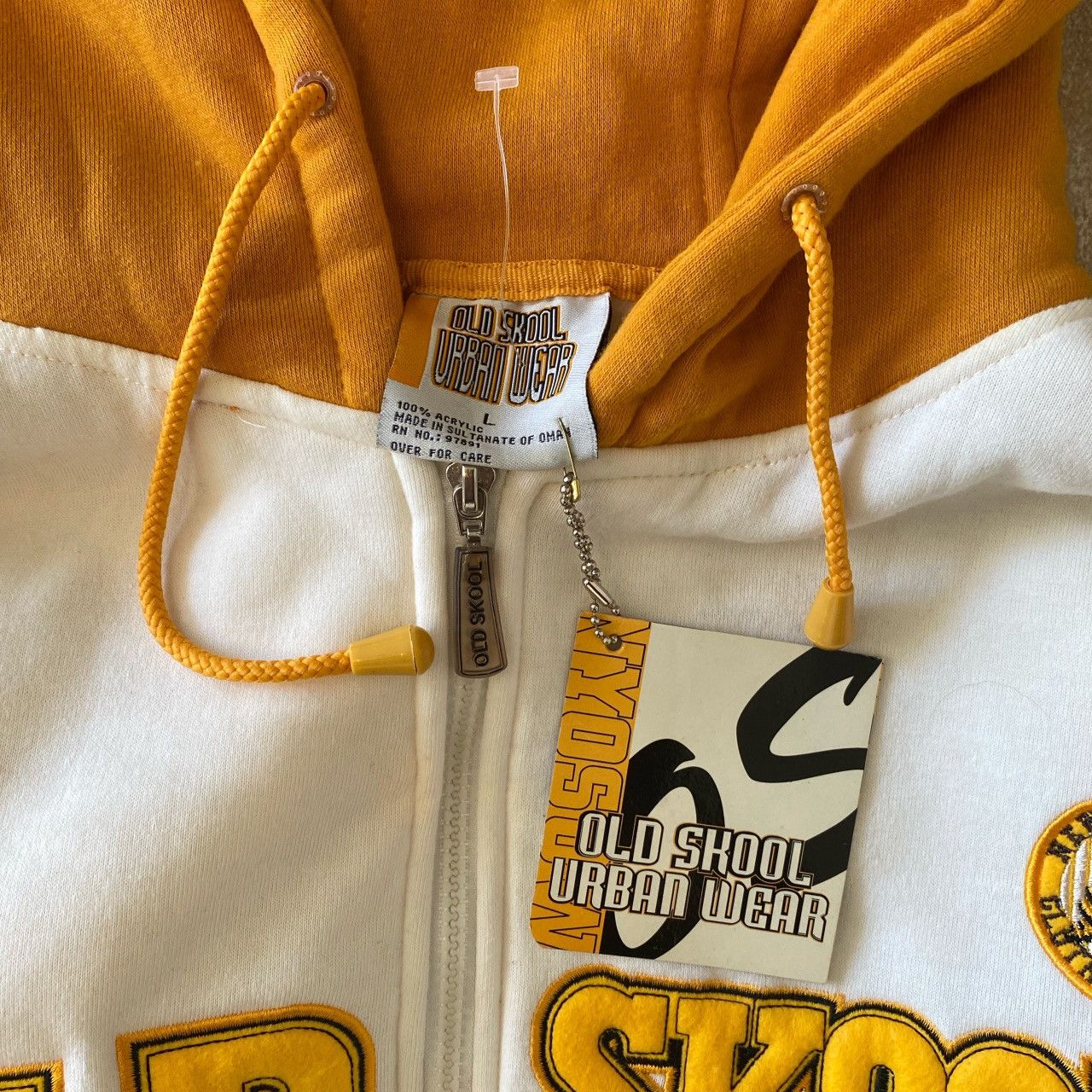 Other yellow old skool hoodie Size US L / EU 52-54 / 3 - 5 Thumbnail