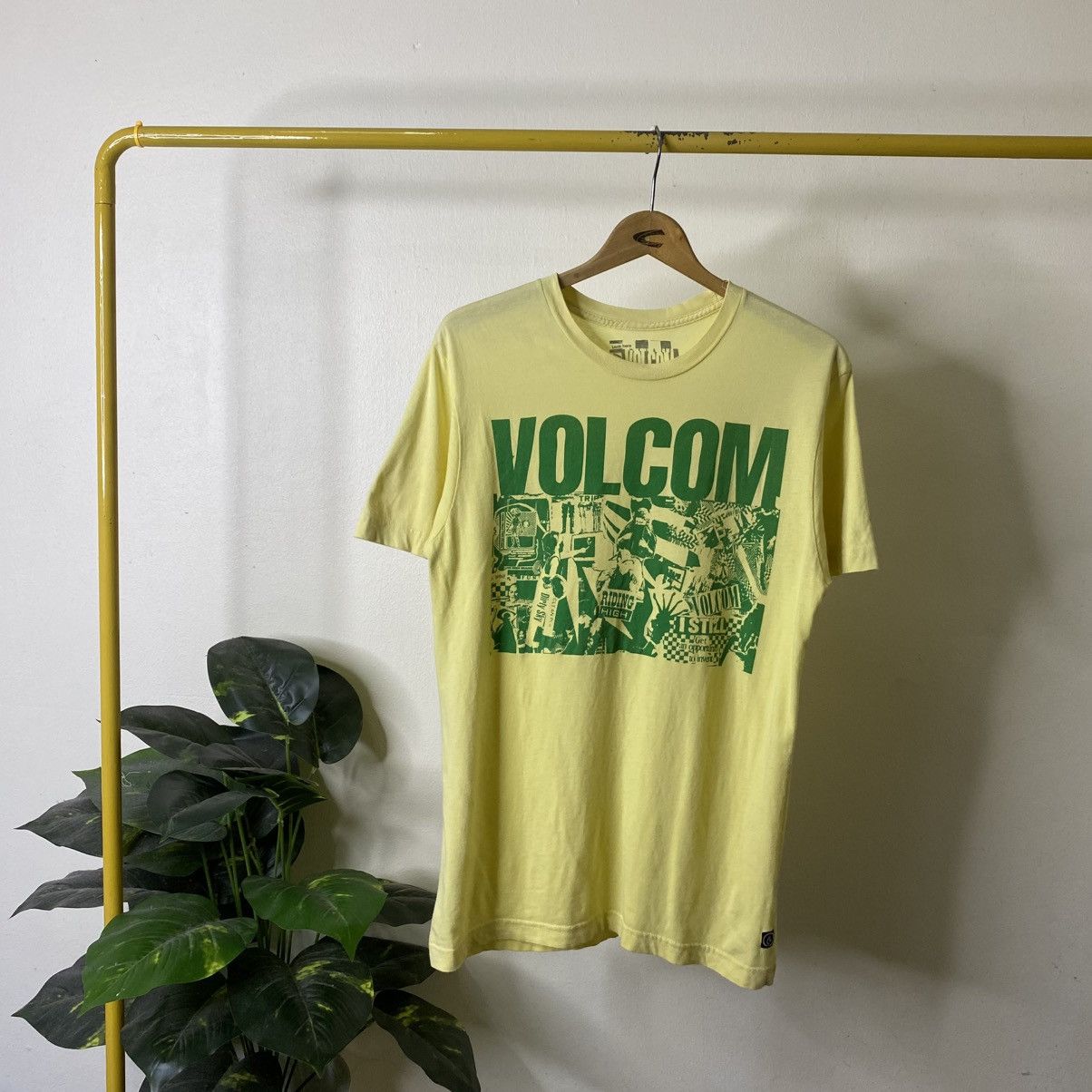 Volcom Volcom Skateboard Skater Tee Size US M / EU 48-50 / 2 - 1 Thumbnail