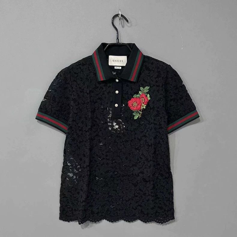 Gucci Gucci Hollow-in lace short sleeves 2504-Nextarrow Size S / US 4 / IT 40 - 1 Thumbnail