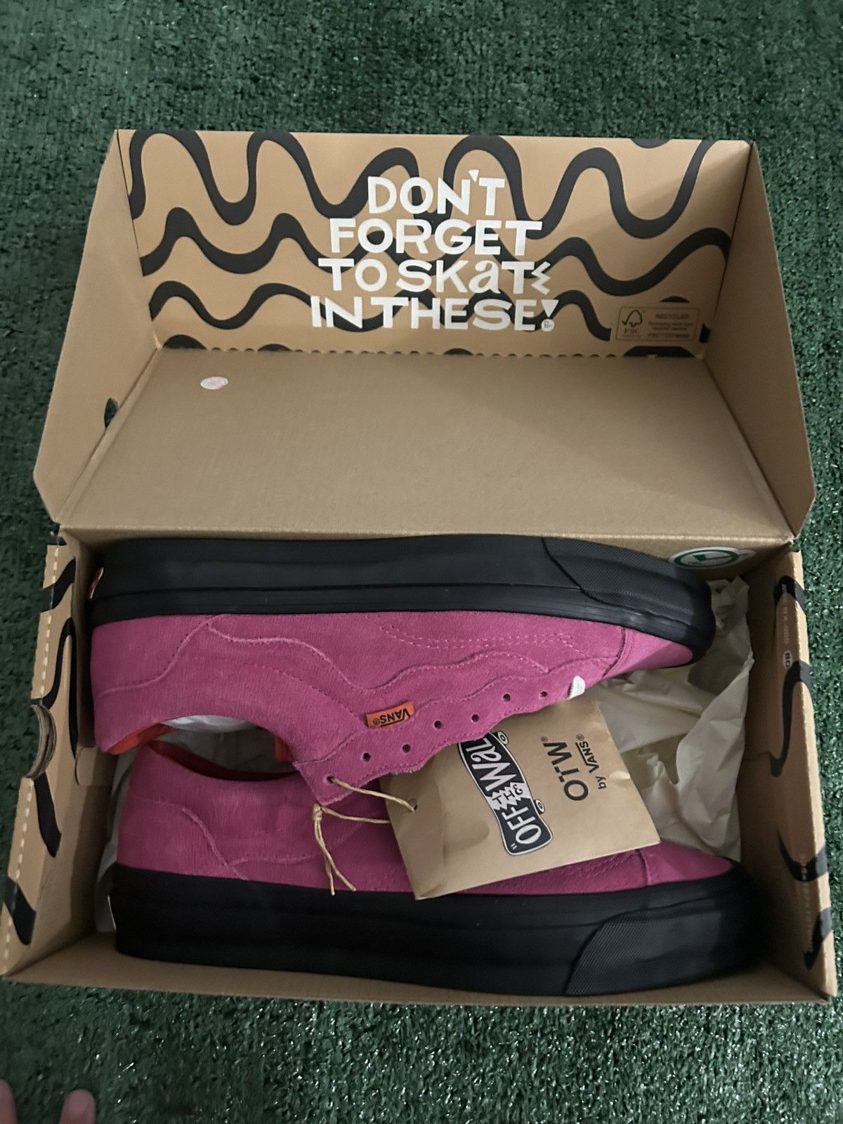 Parra Vans x Parra OTW Old Skool 36 Size 11 “PINK CARMINE” LIMITED Size US 11 / EU 44 - 9 Thumbnail