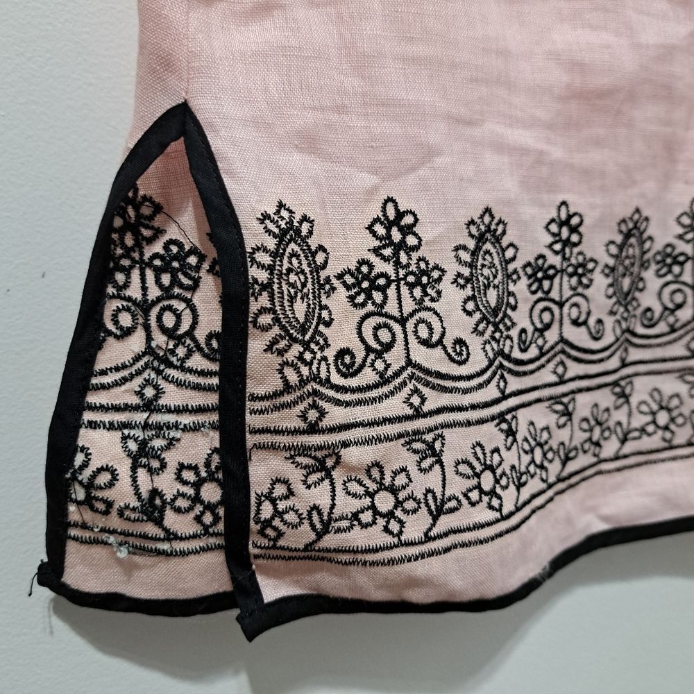 Other Richard Malcolm Irish Linen Embroidered Modest Top Size 10 P Size L / US 10 / IT 46 - 9 Thumbnail