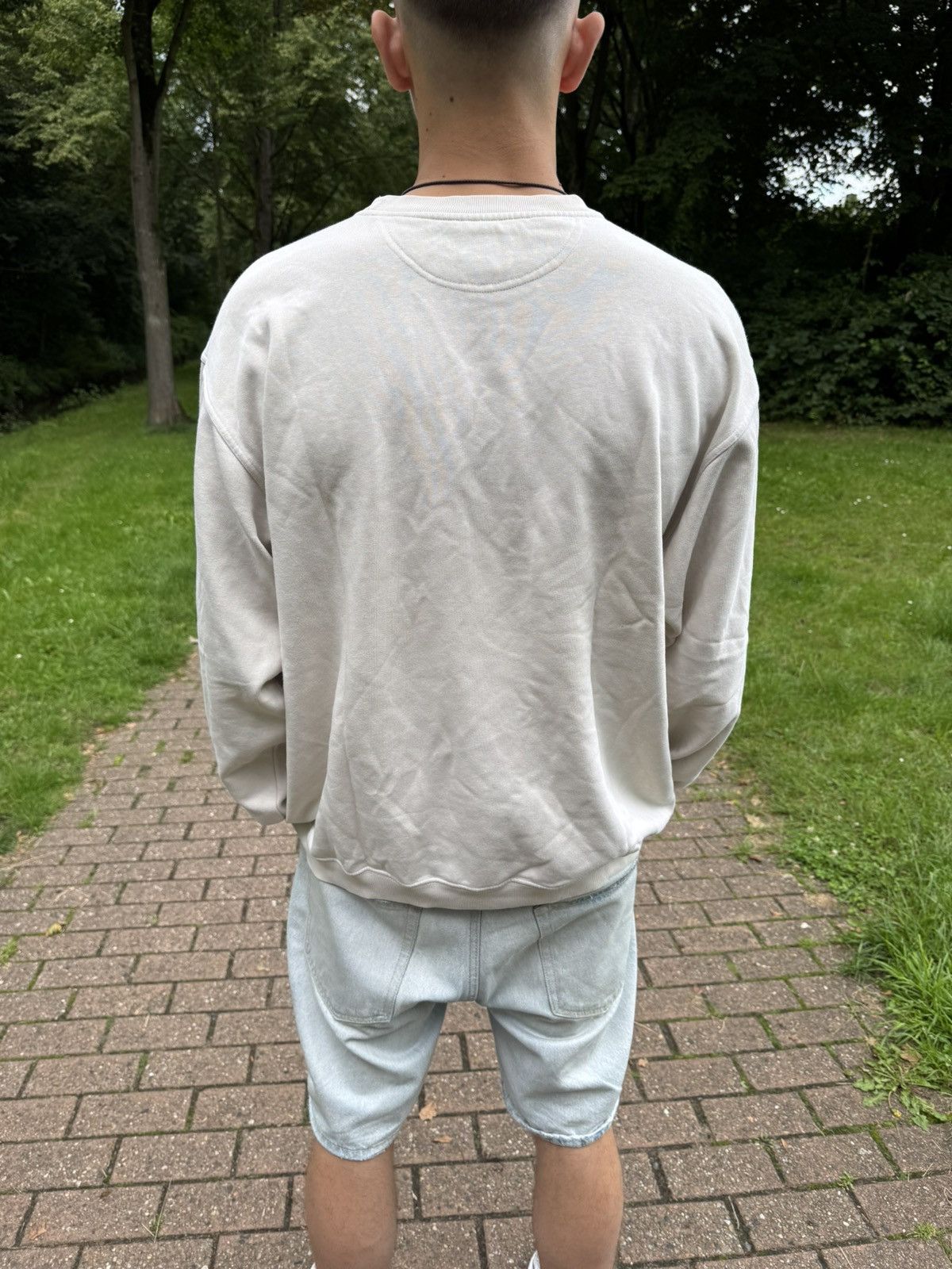Nike Vintage Nike Embroidered Mini Swoosh Sweatshirt – Cream Size US L / EU 52-54 / 3 - 6 Thumbnail
