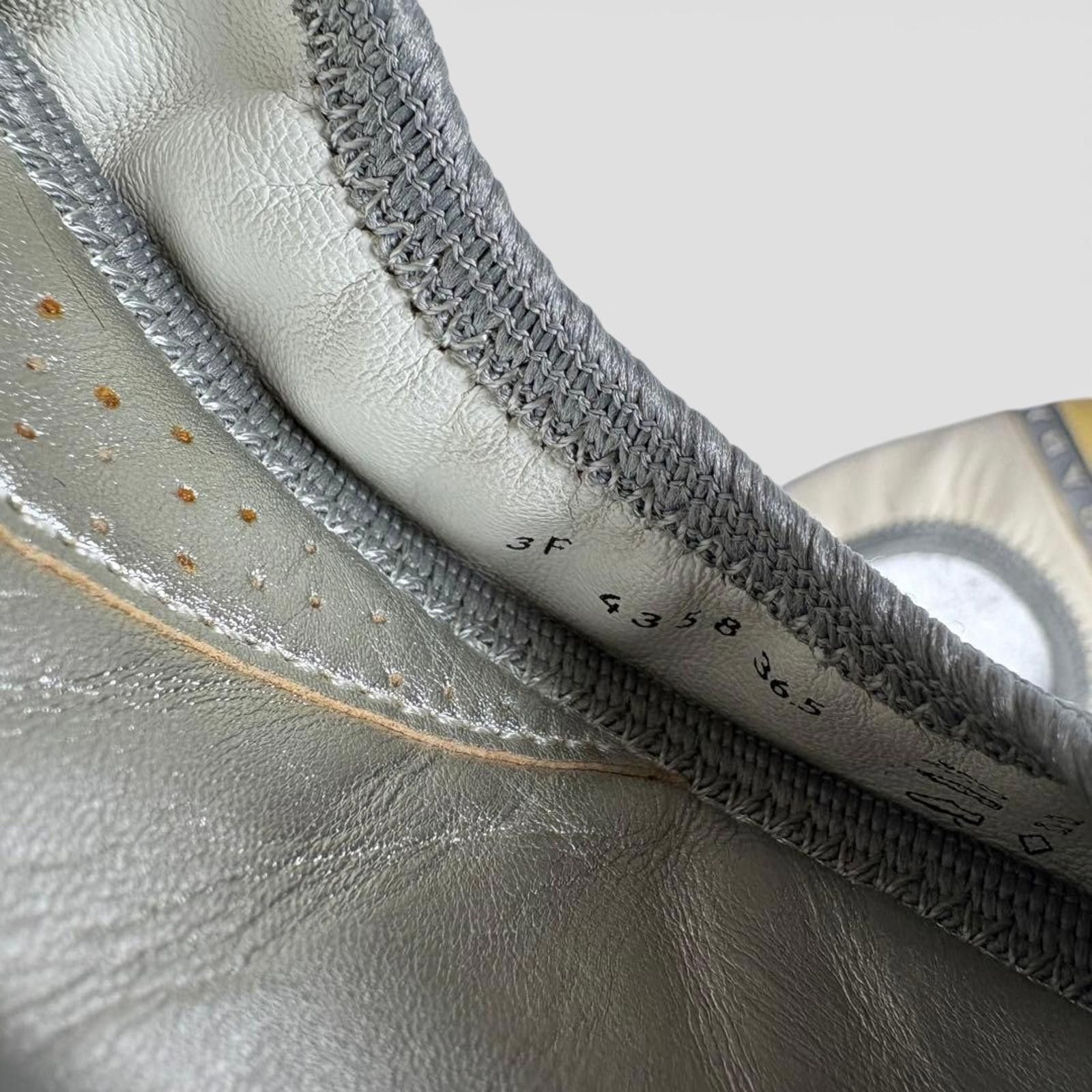 Prada Prada - 36.5 Yellow and Cream Flats Size US 7.5 / IT 37.5 - 8 Thumbnail
