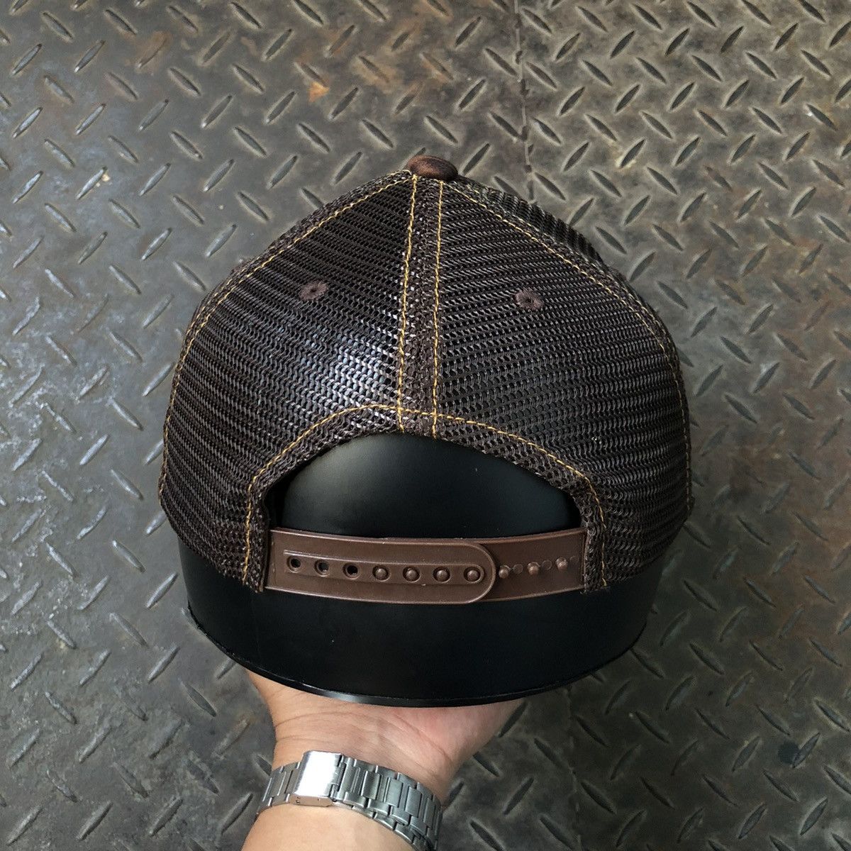 Von Dutch 🚫 SOLD 🚫 Von Dutch Eric Bostrom Leopard Suede Trucker Hat Size ONE SIZE - 7 Thumbnail
