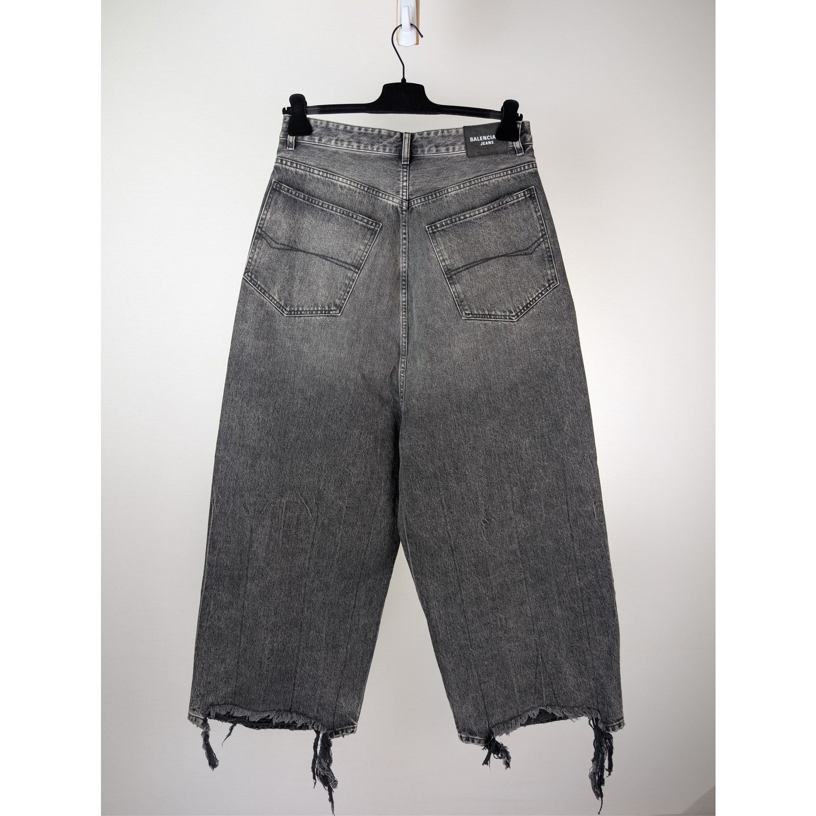 Balenciaga o1rshd1 Low Crotch Distressed Loose Denim Jeans Washed Black Size US 27 - 11 Thumbnail